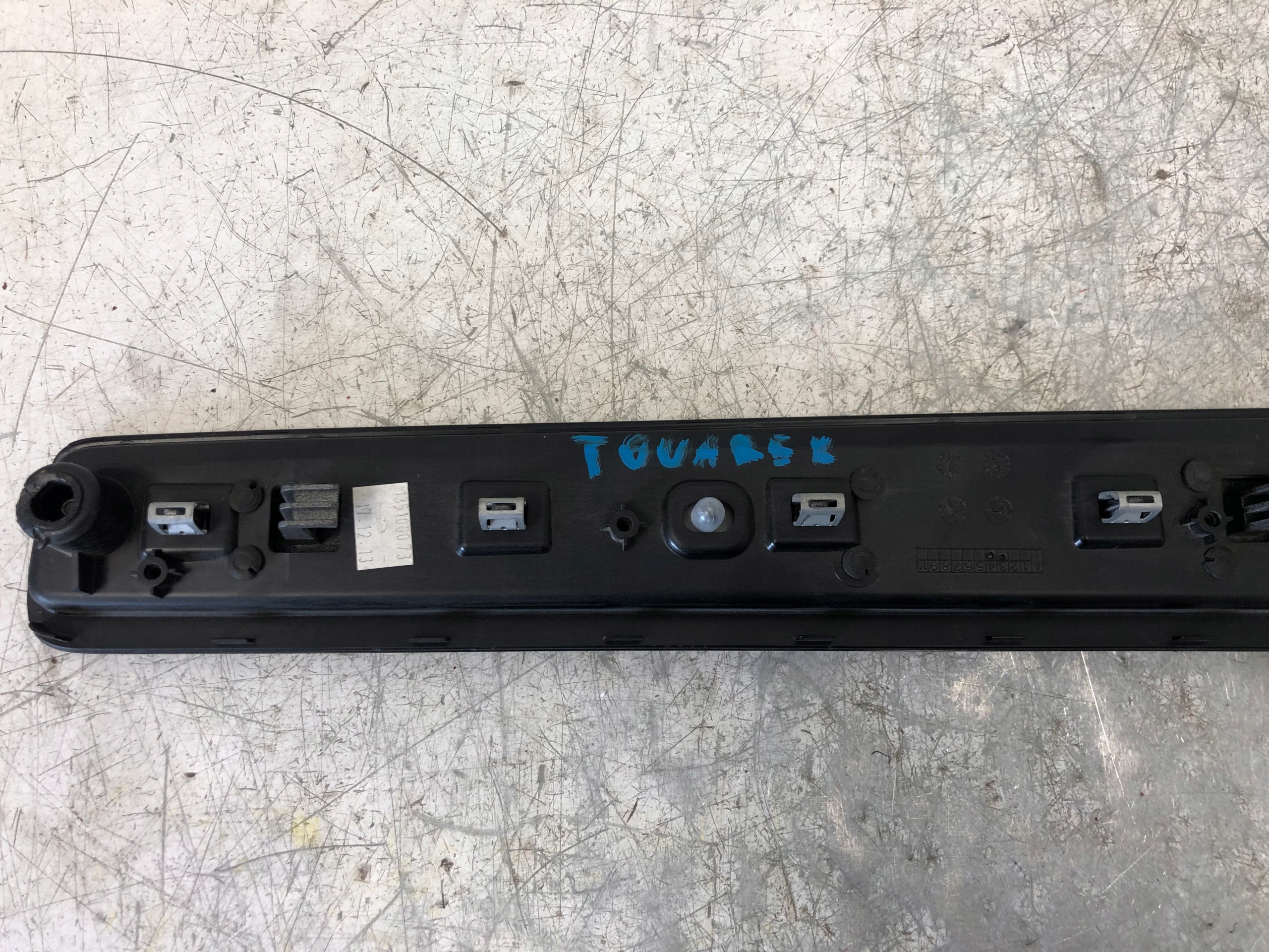 handle DEKOR right rear part VW TOUAREG 7P6867420