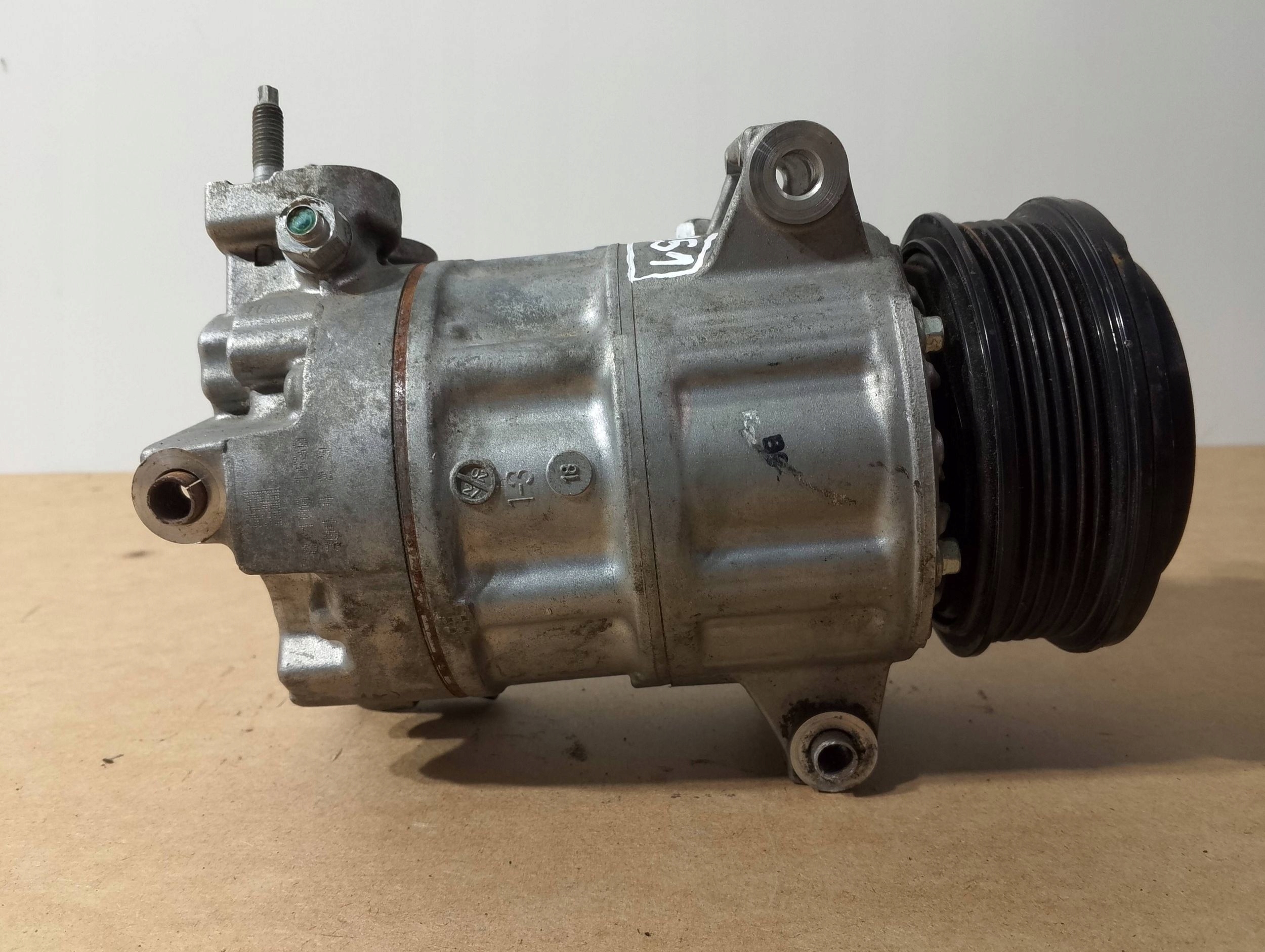 Ford Focus compressor; / compressor of the air conditioning A/C JX6119D629HA (N151)