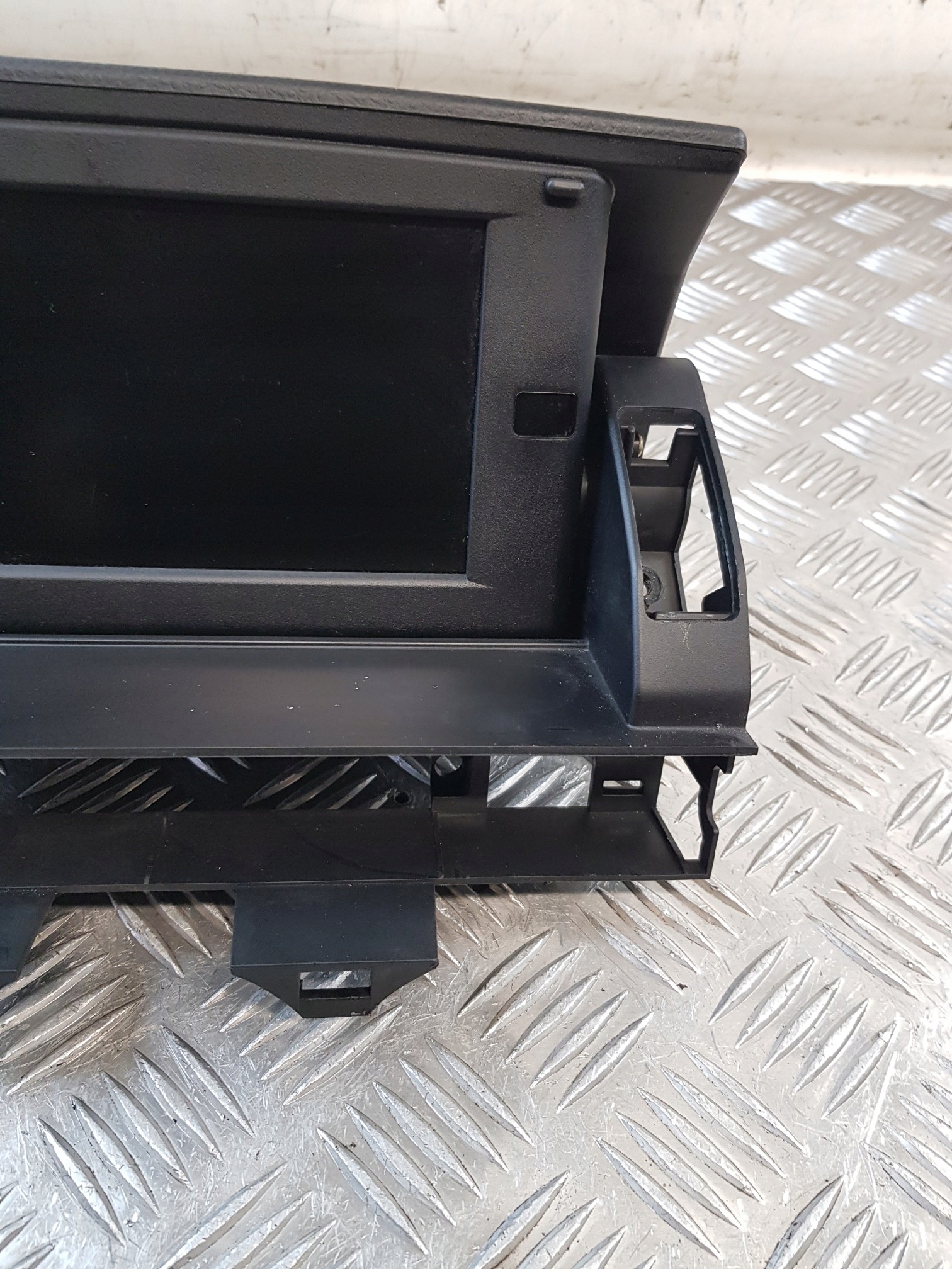 display navigation devices CNTM4290A MAZDA 6 and GG 02R