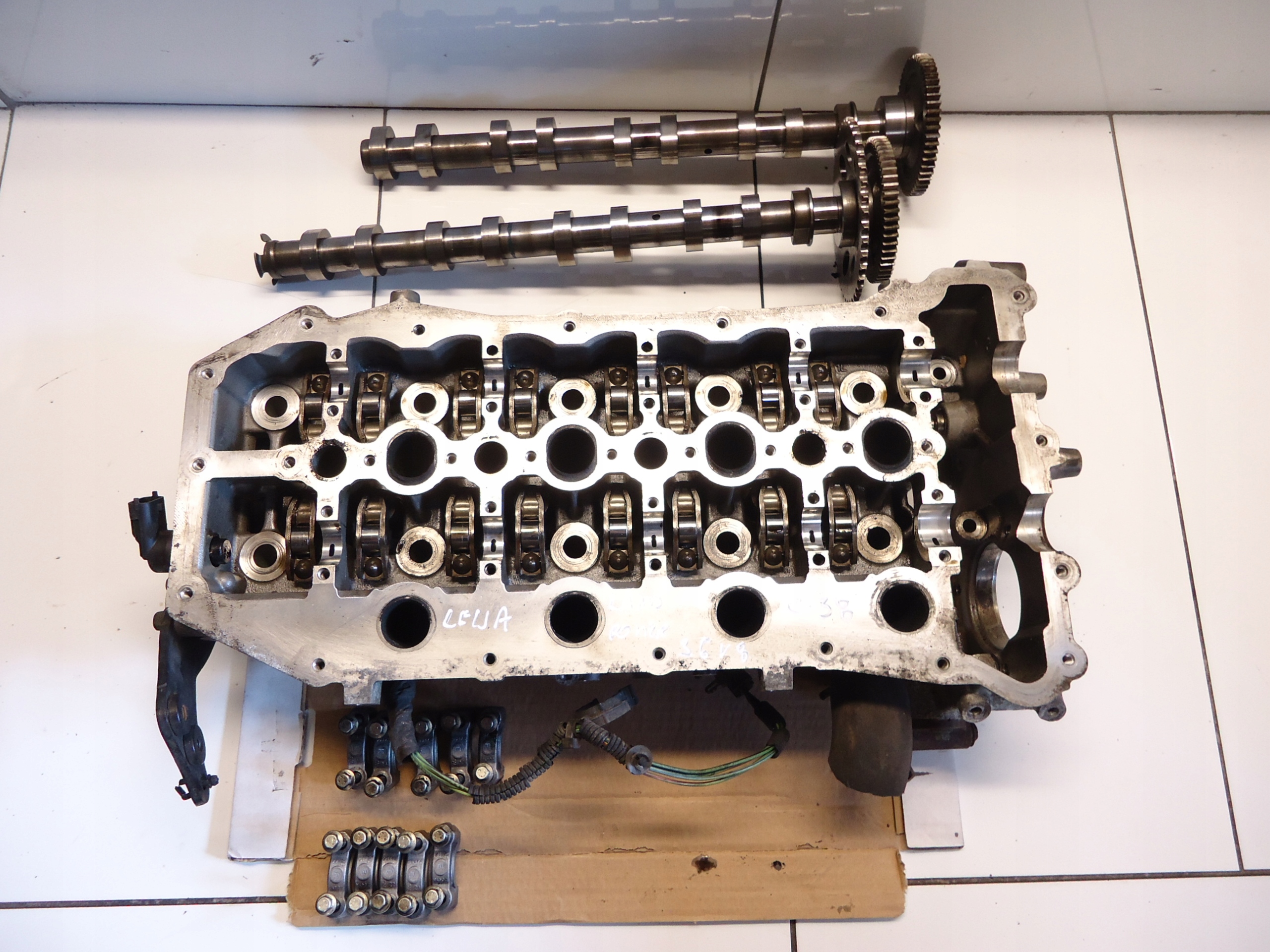 RANGE ROVER SPORT 3.6D V8 head. left 6H4Q-6C064-CB