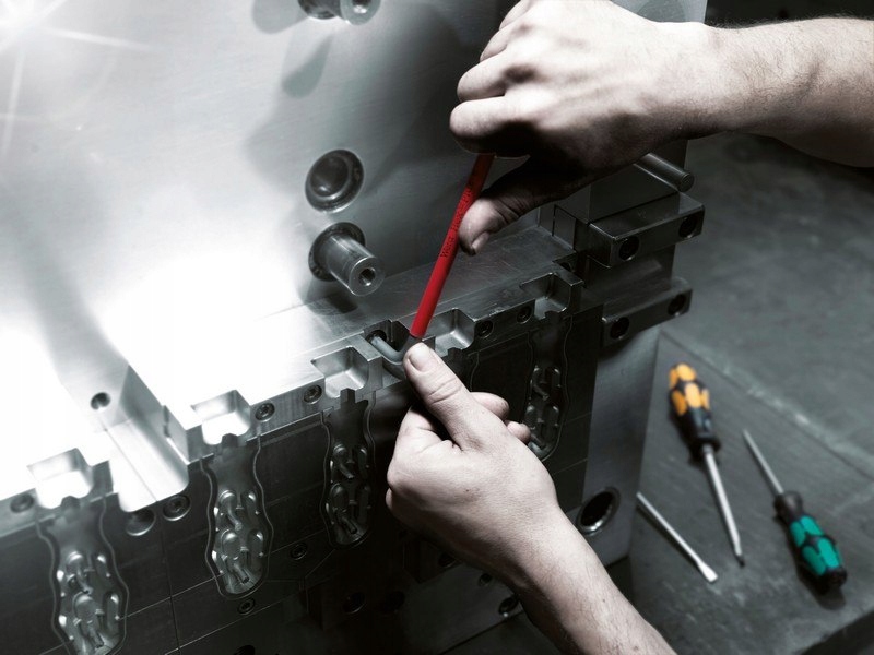 ZESTAW KLUCZY TRZPIENIOWYCH 950/9 HEX-PLUS MULTICOLOU 9CZR Liczba elementów w zestawie 1