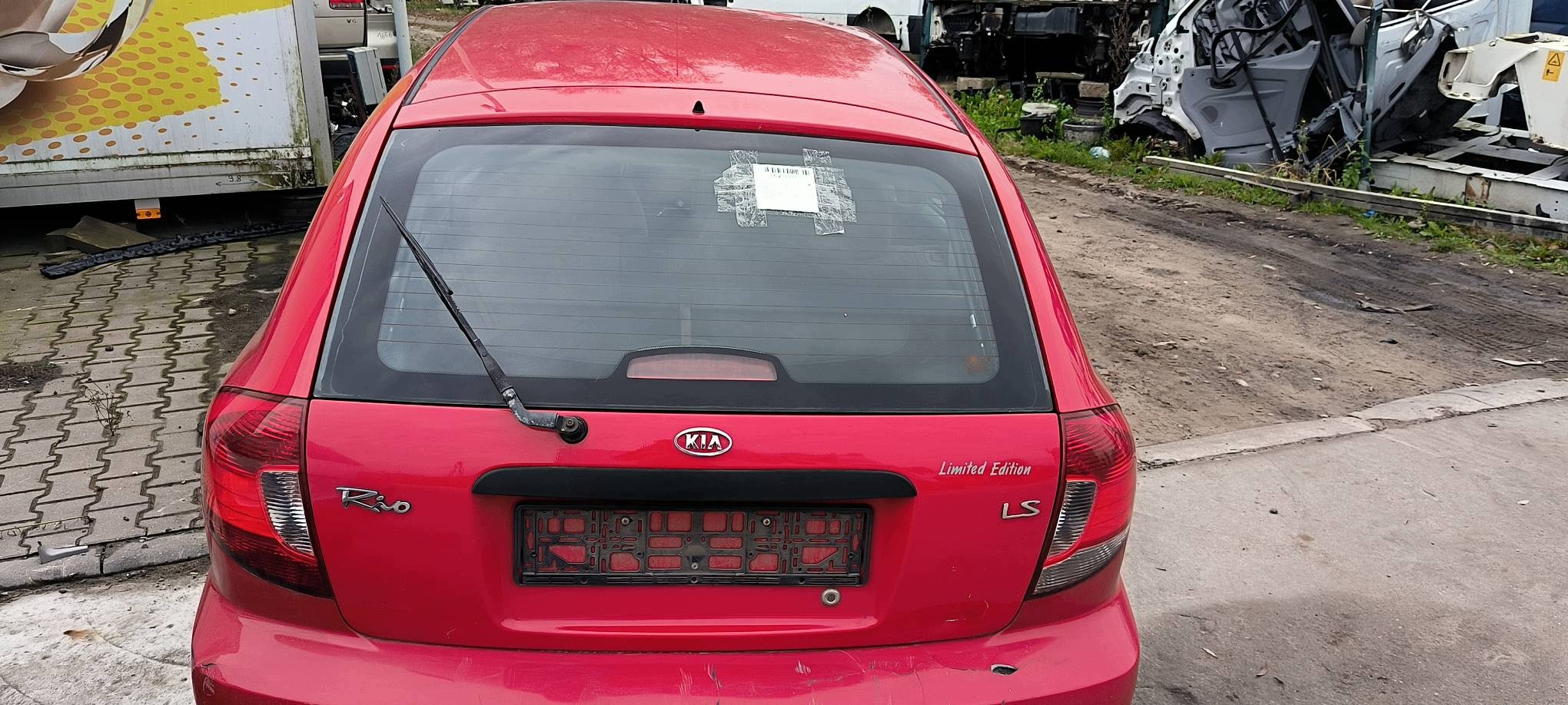 trunk door boot red ORYG KIA RIO and KOMBI