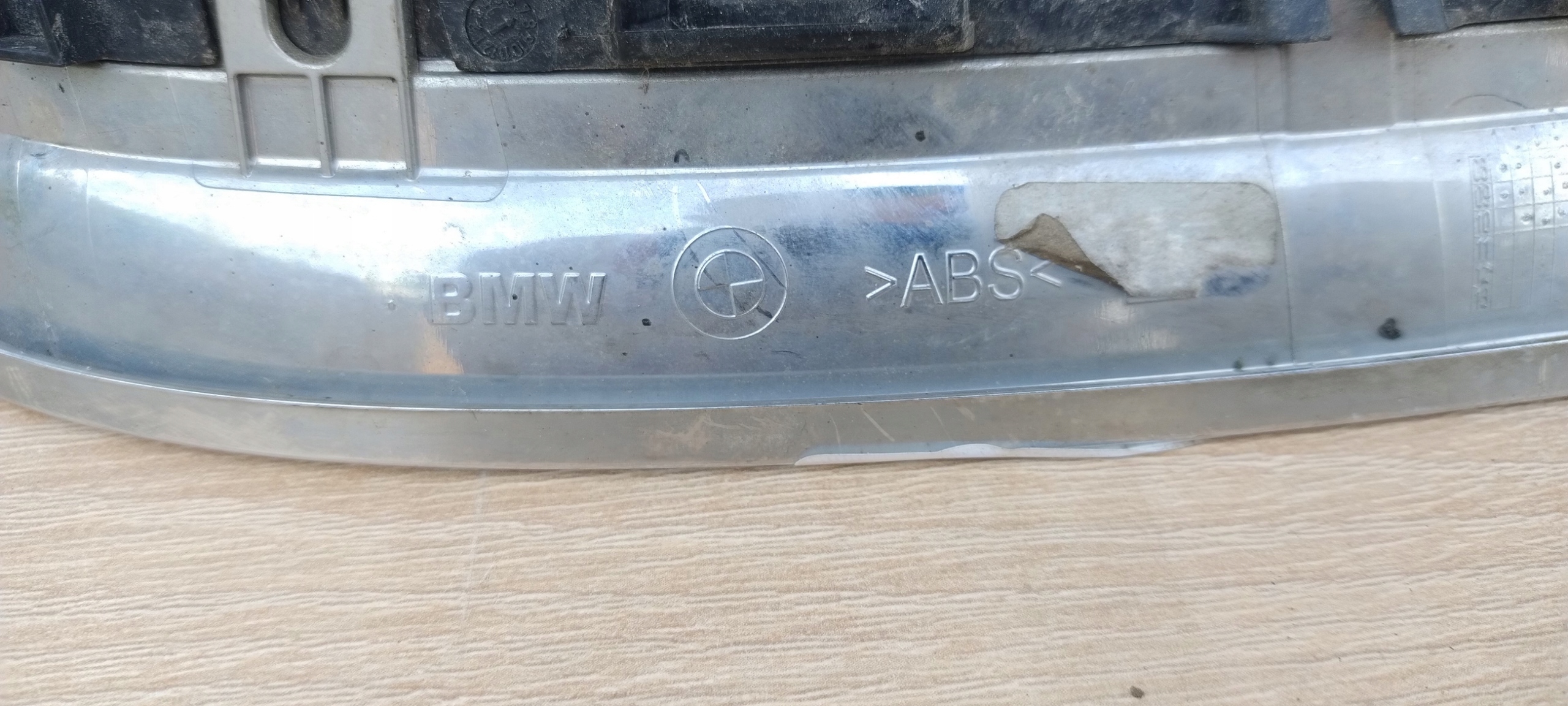 BMW 3 E90 E91 LIFT 2009-2012 ROK lijeva rešetka branika bubreg maska