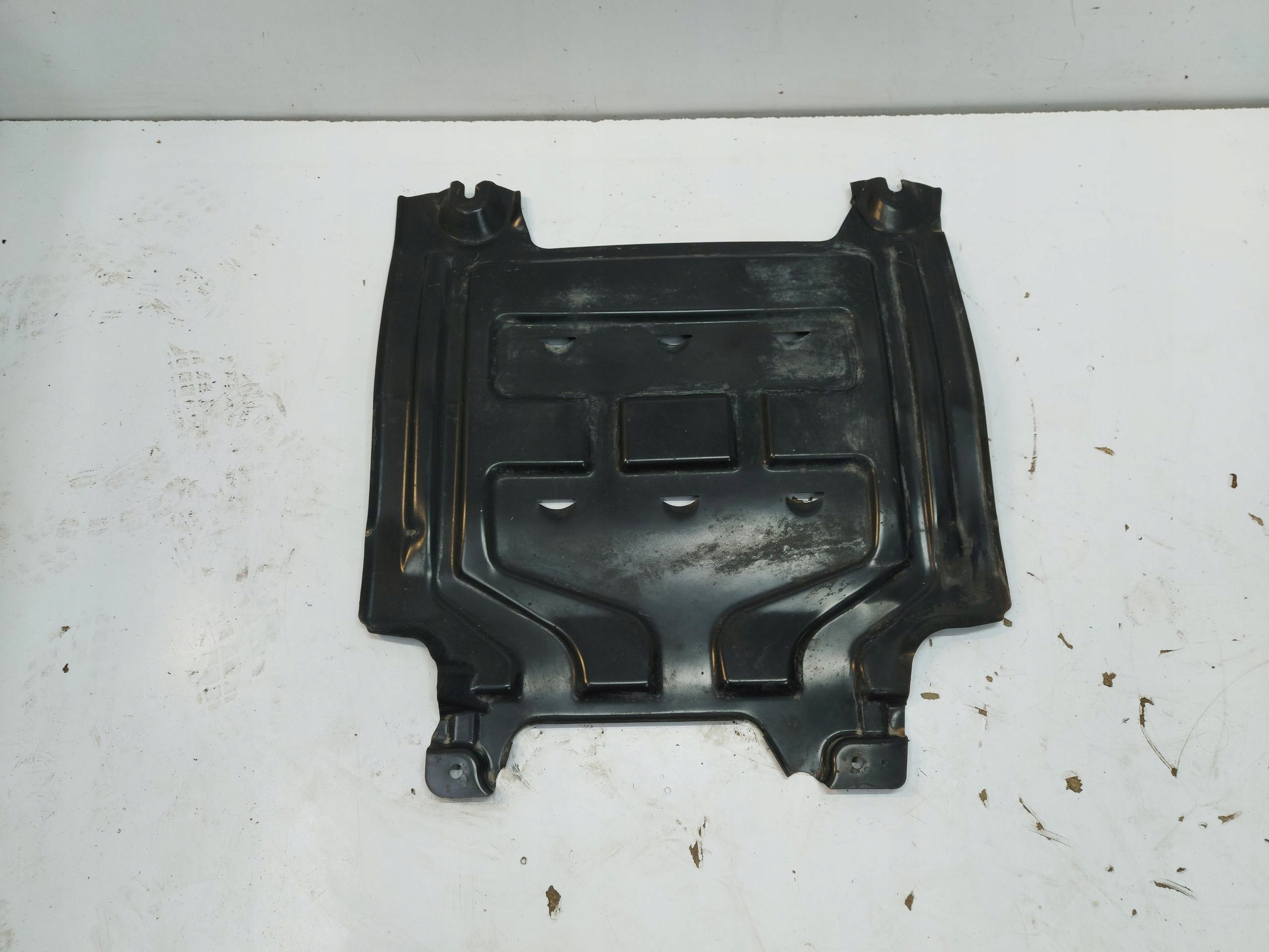 FORD RANGER IV LIFT cover lower chassis EB3C-5F085-BA
