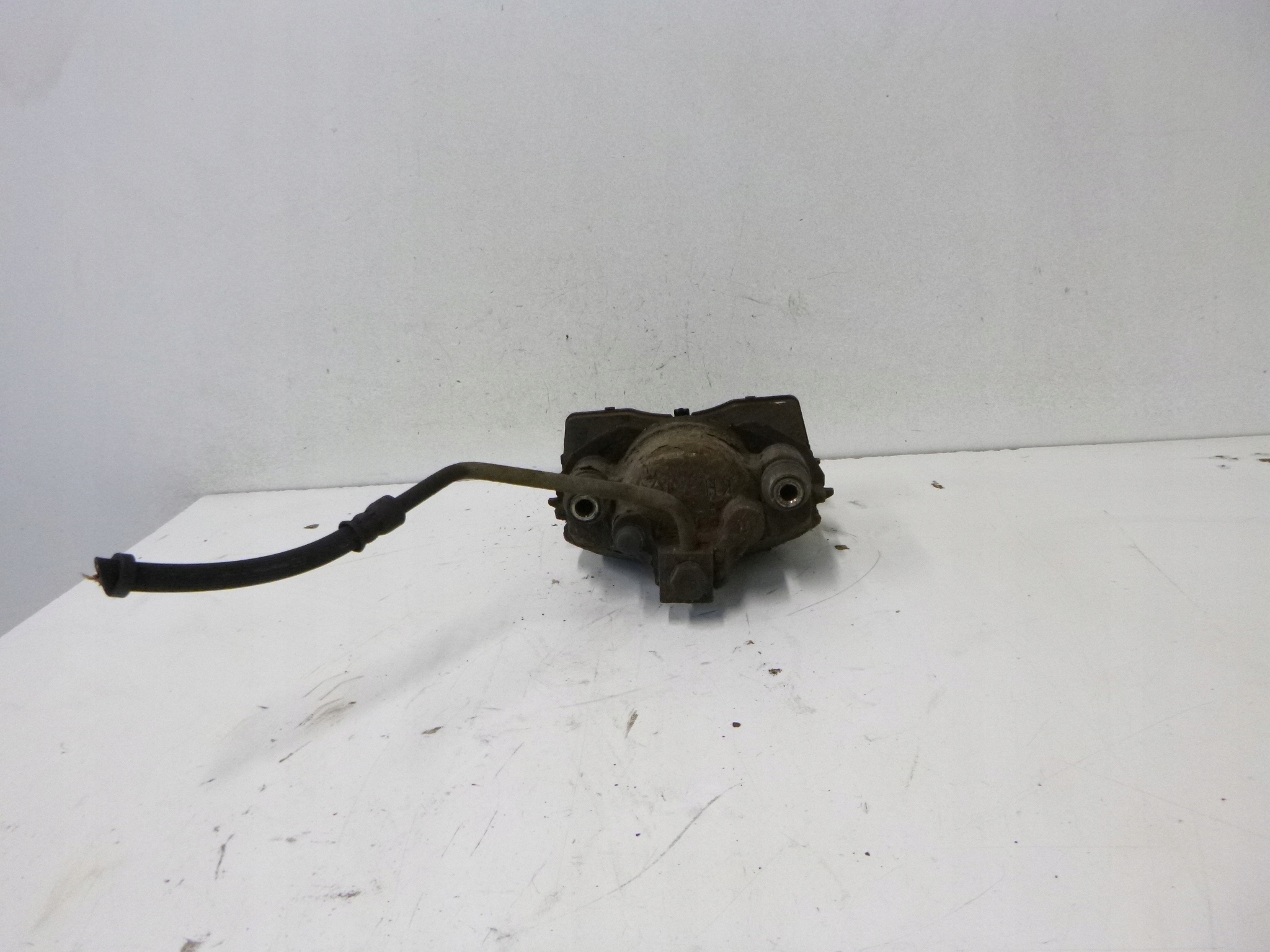 caliper brake front Chrysler 300M 3.5 V6 2001