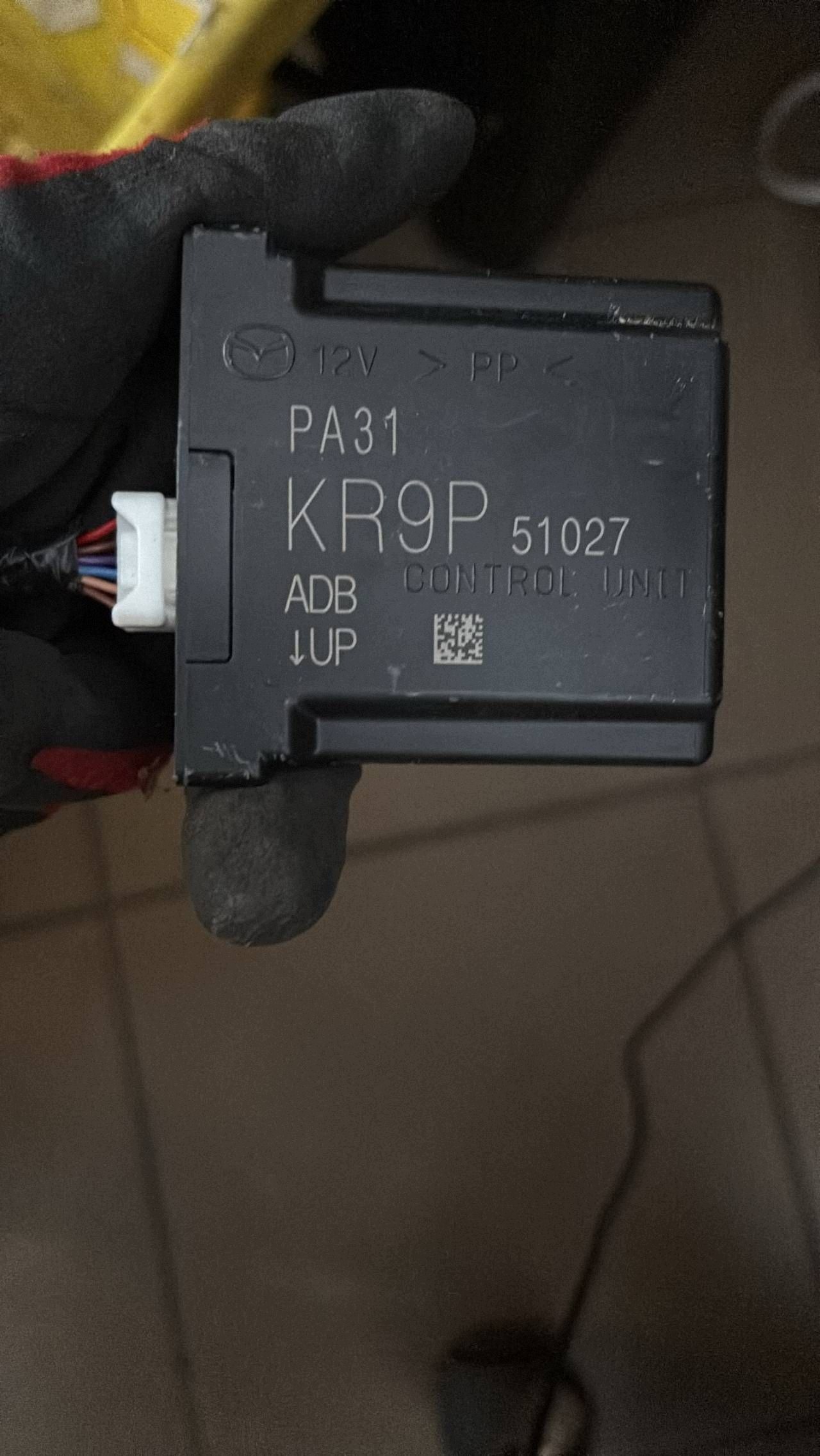 module unité de commande électronique uce Mazda CX-60 KR9P51027