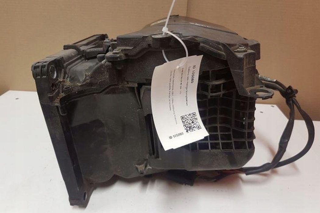 радиатор отопителя Audi A6 (4F2, C6) 4F0820155F 2.0л бензин 125kW 2007