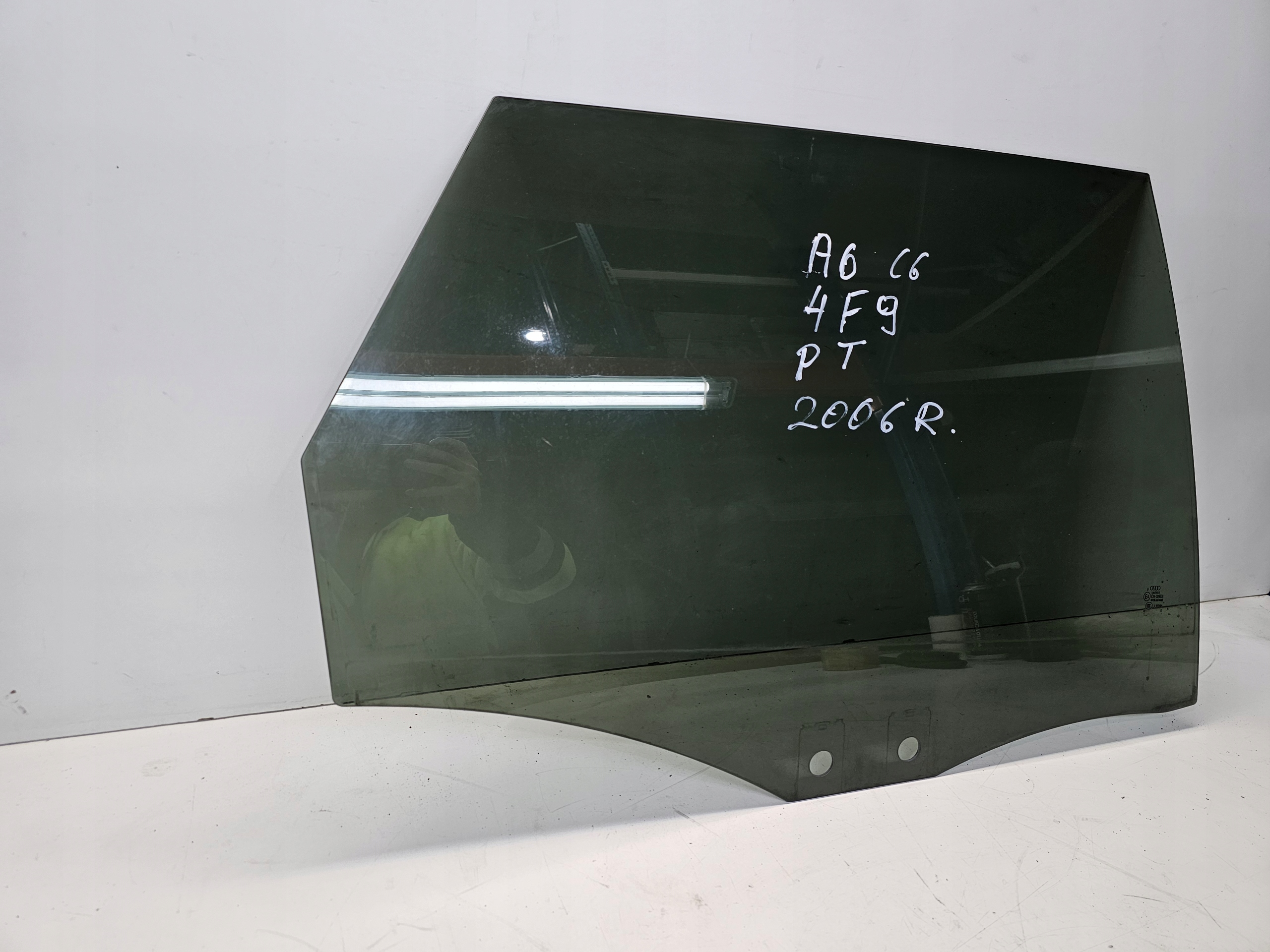 window door right rear part AUDI A6 C6 4F9 AVANT 2006R