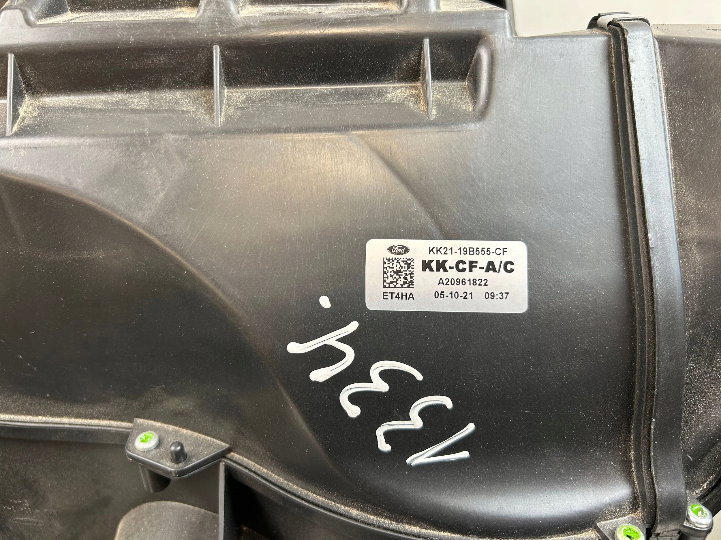 2009 BMW 5 GT F07 радиатор отопителя / комплект BK2118B692A