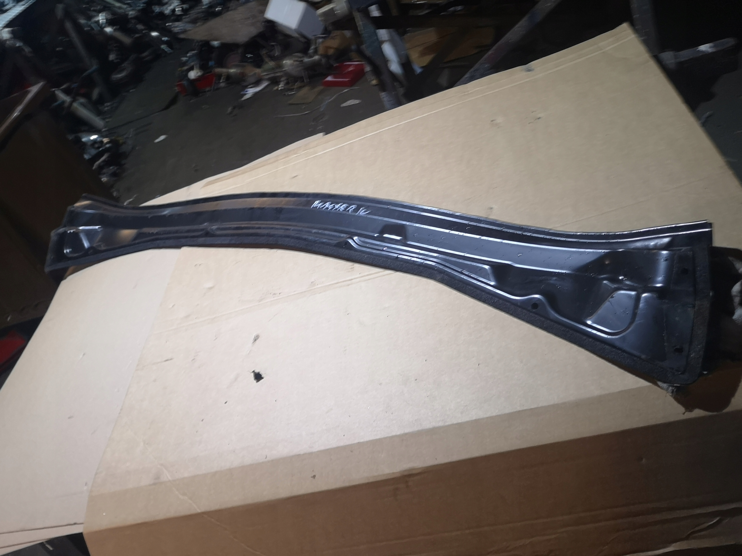 19- - MASTER IV 19-ОБЛИЦЮВАННЯ НИЖНЬОГО МЕТАЛУ