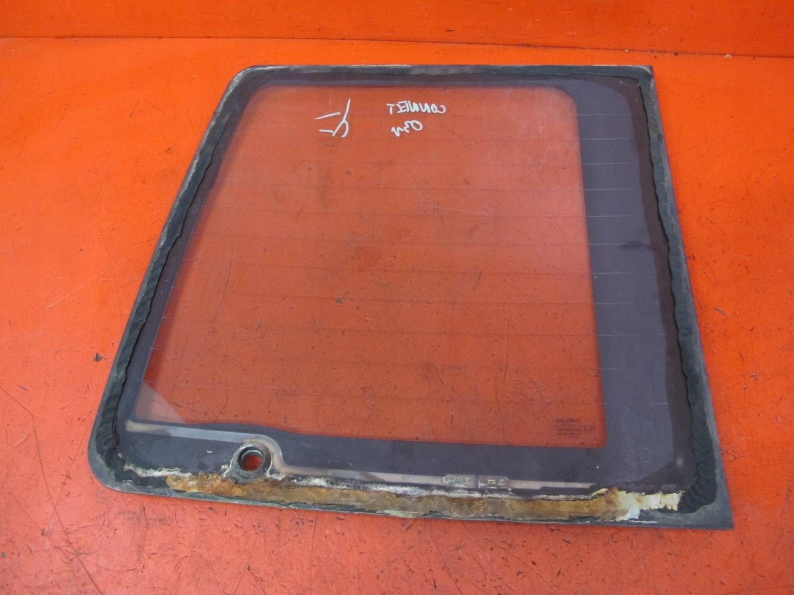 FORD TRANSIT CONNECT and 1 PT2 MK1 02- window door right rear part rear