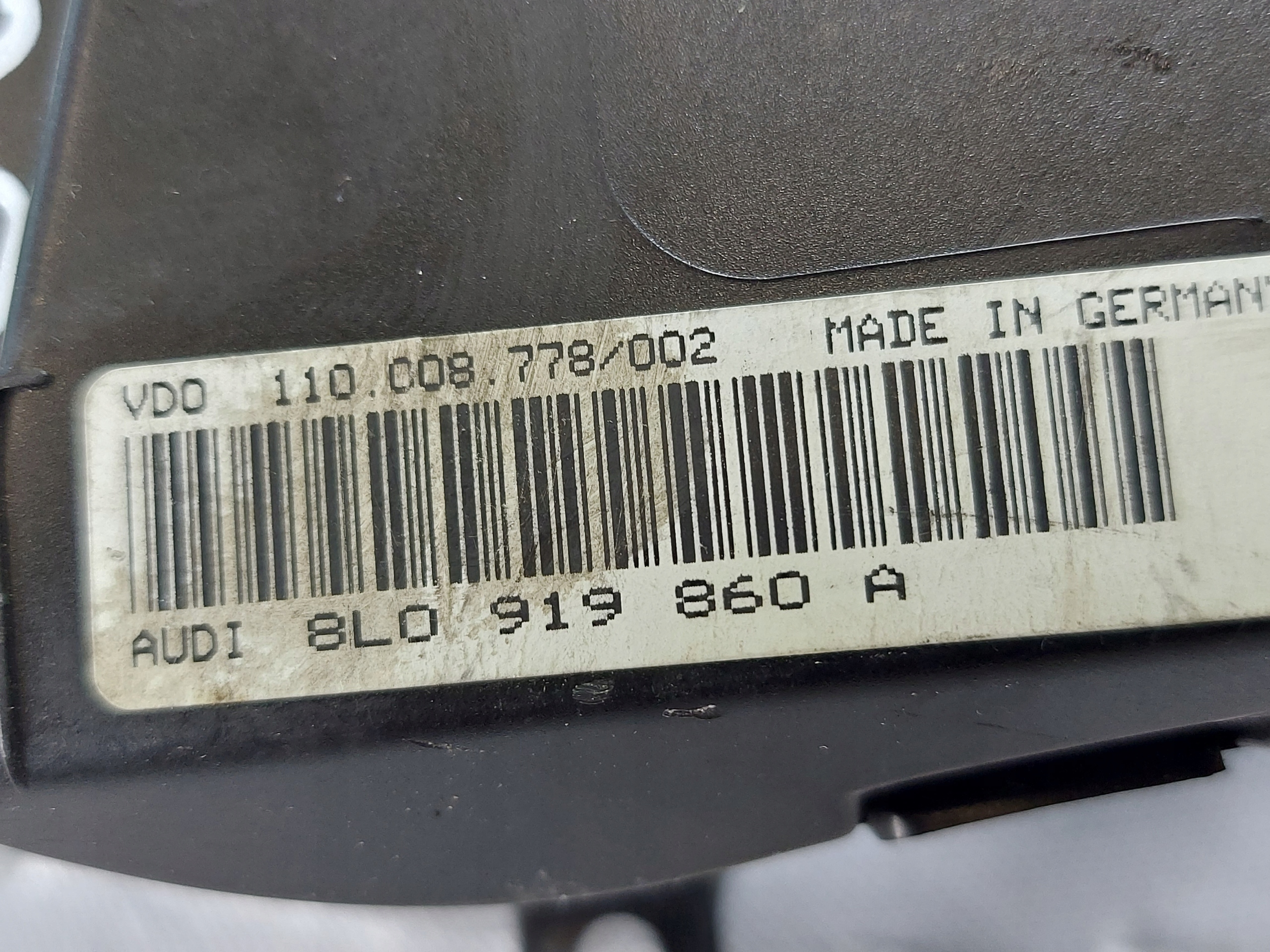 dials clock A3 8L 1.6 B 8L0919860A