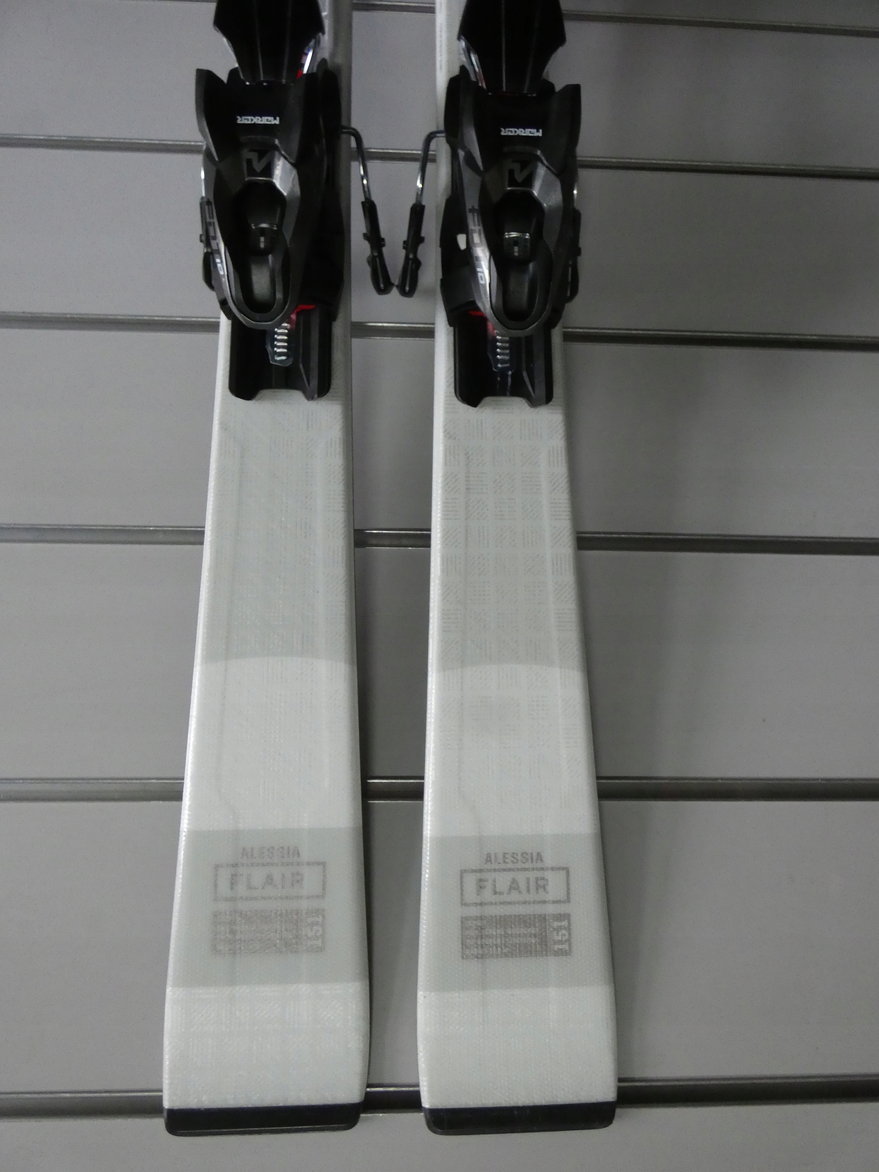 VOLKL FLAIR 72 ALESSIA 2023 /151/ + vMOTION FDT 10 GW Model FLAIR 72 ALESSIA 2023