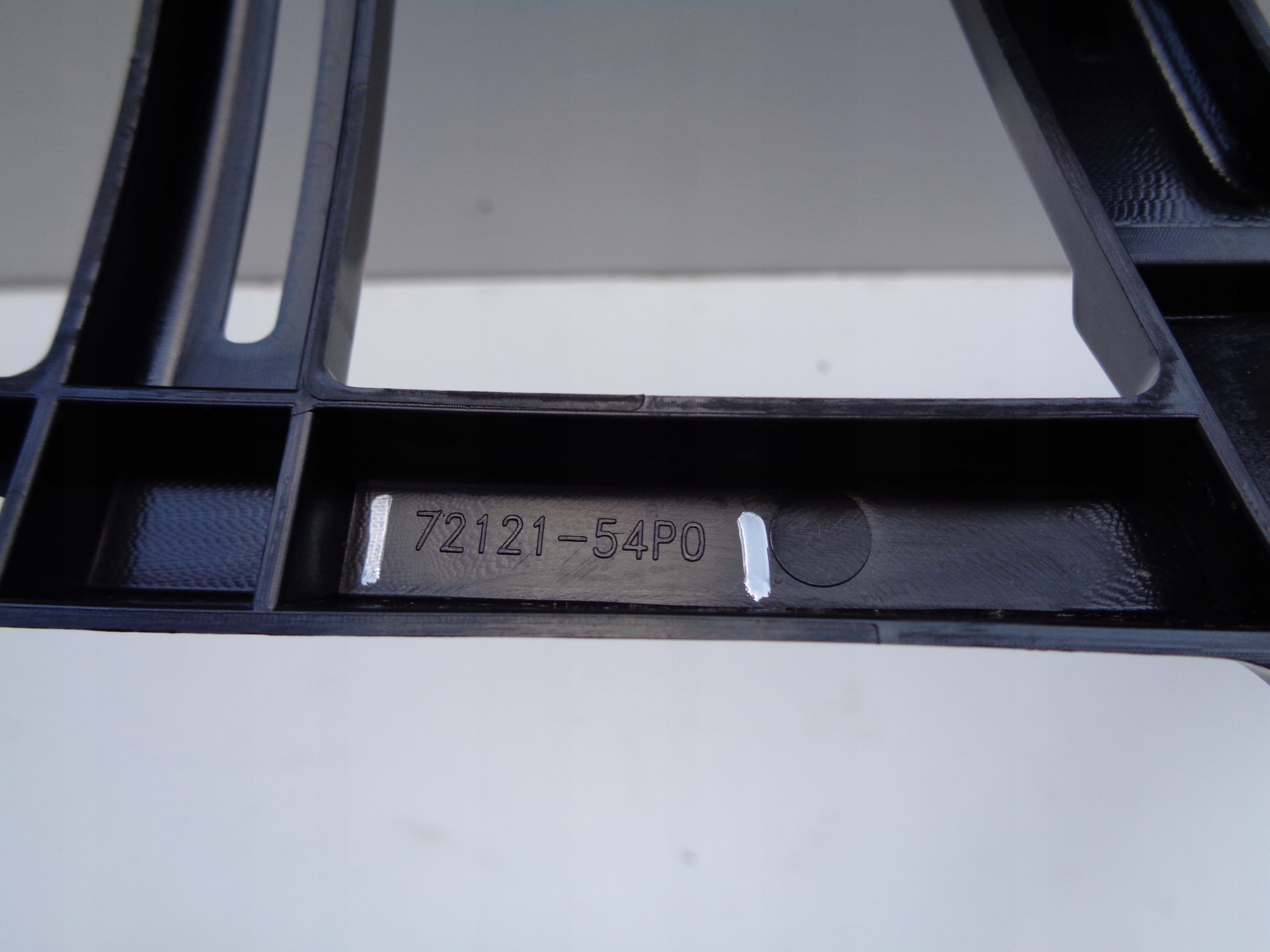 new pillar of a bumper upper support grille SUZUKI VITARA III 15