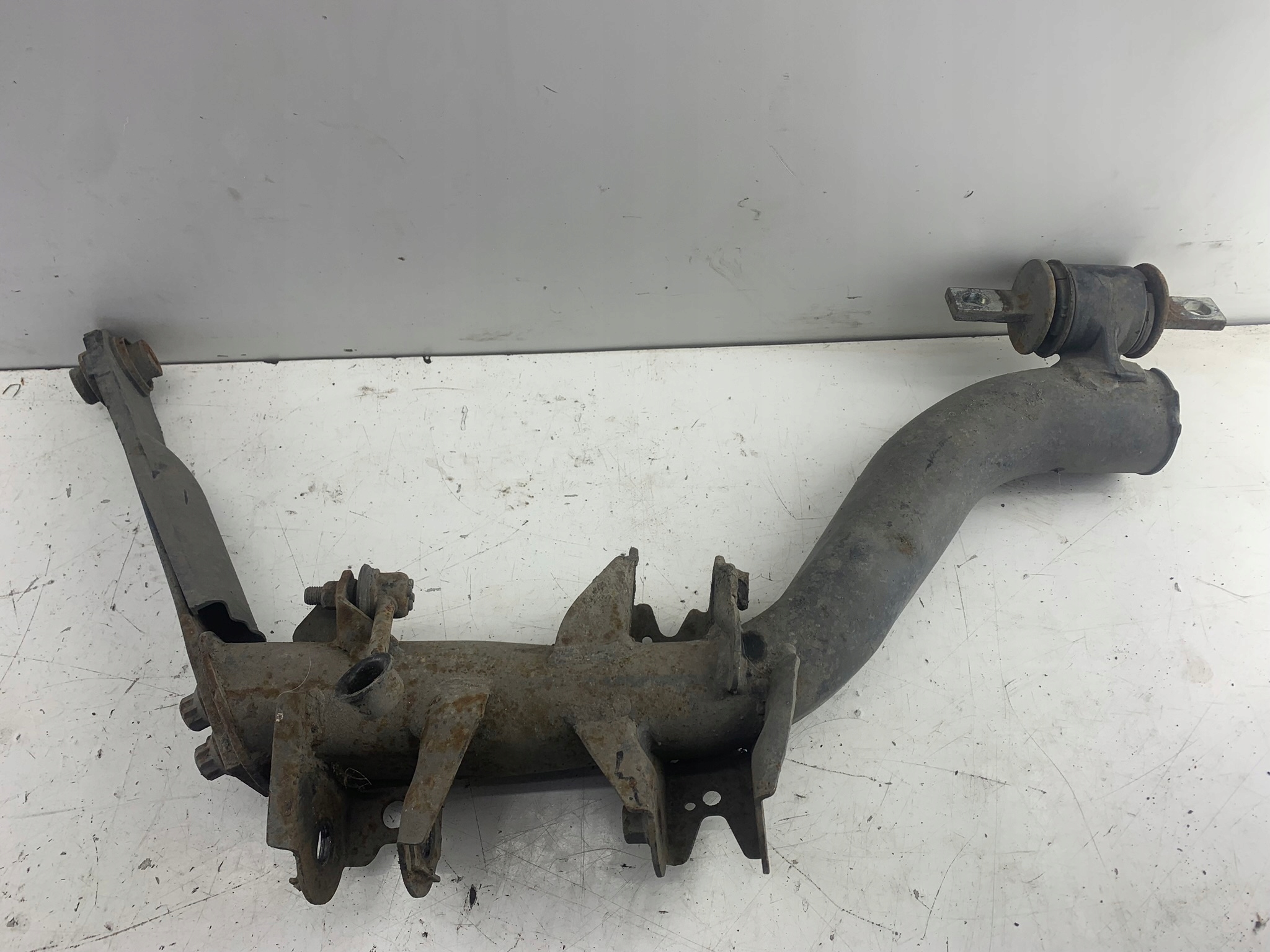 HONDA CRV CR-V II WAHACZ PRAWY TYŁ