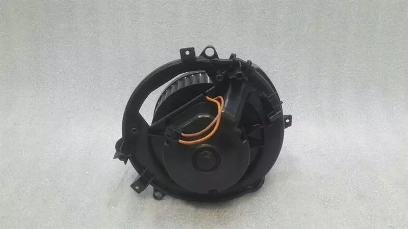 Audi S1 8X A1 6R2819015