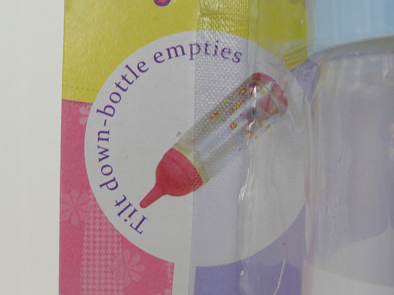 BUTELKI DLA LALEK. ZNIKAJĄCE MLEKO, ZNIKAJĄCY SOK Marka inna