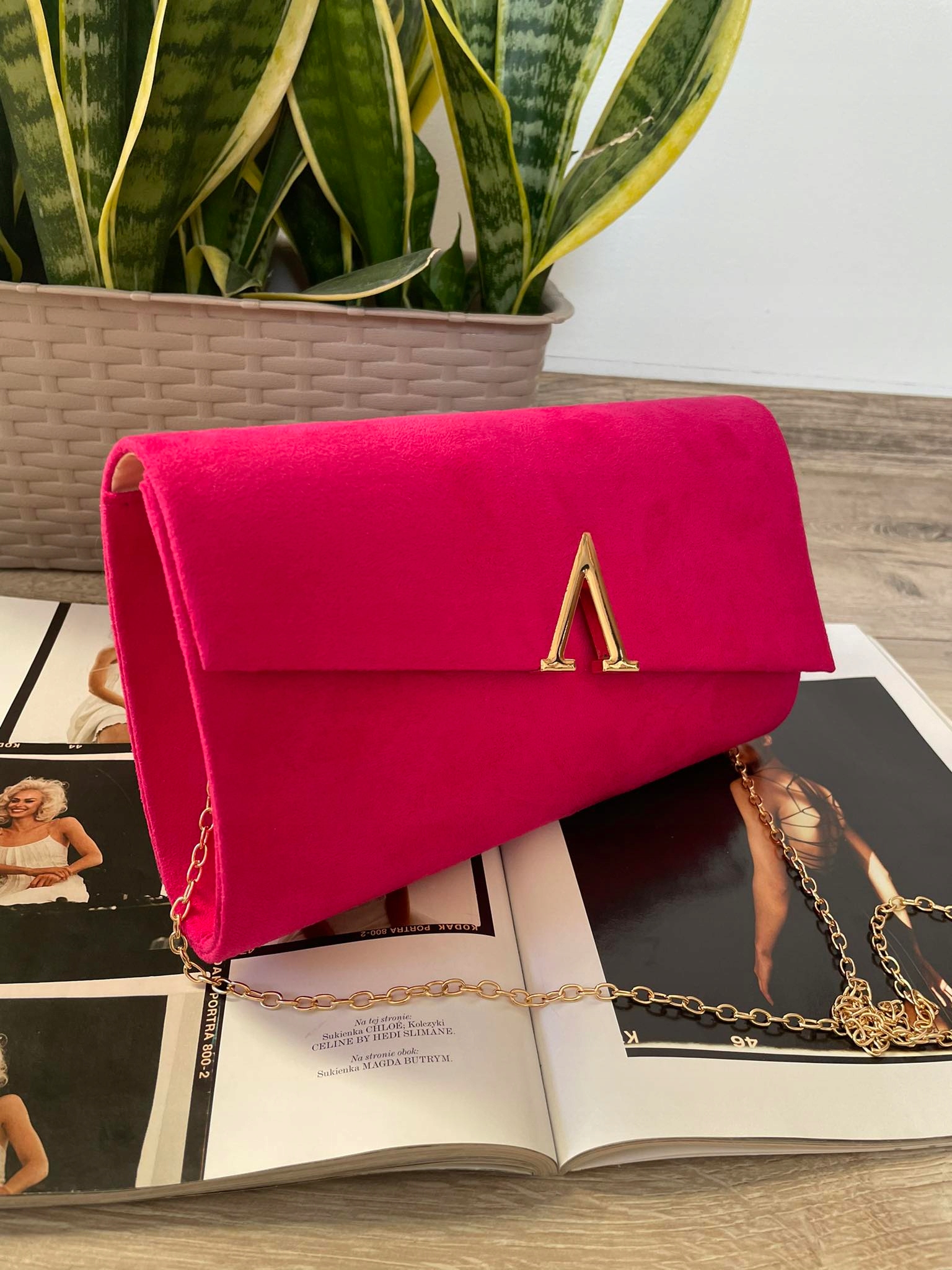 ZJAWISKOWA ZAMSZOWA TOREBKA KOPERTÓWKA FUKSJA Materiał dominujący skóra ekologiczna zamszowa