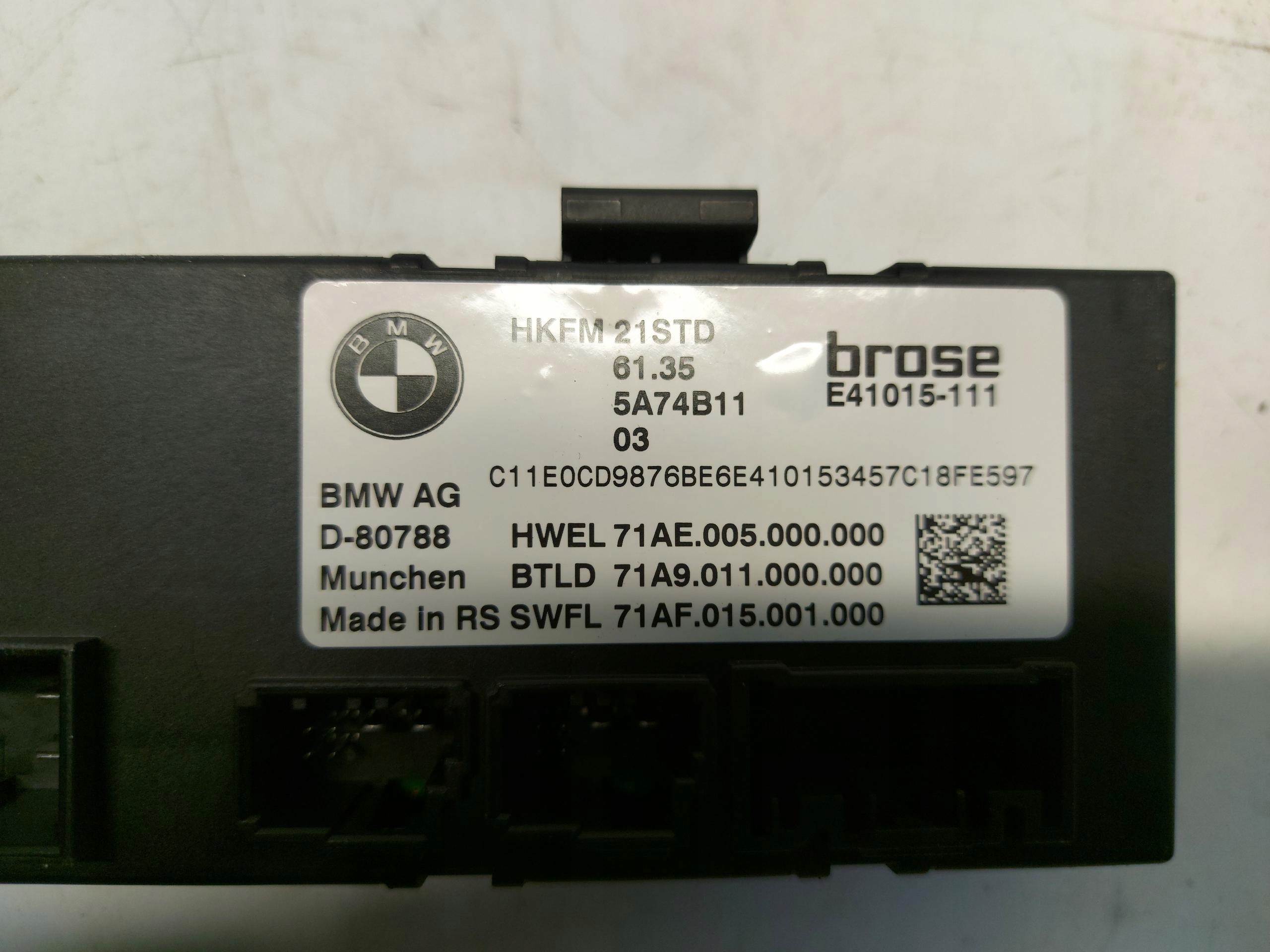 BMW iX1 X1 U11 module control unit bonnet 5A74B11