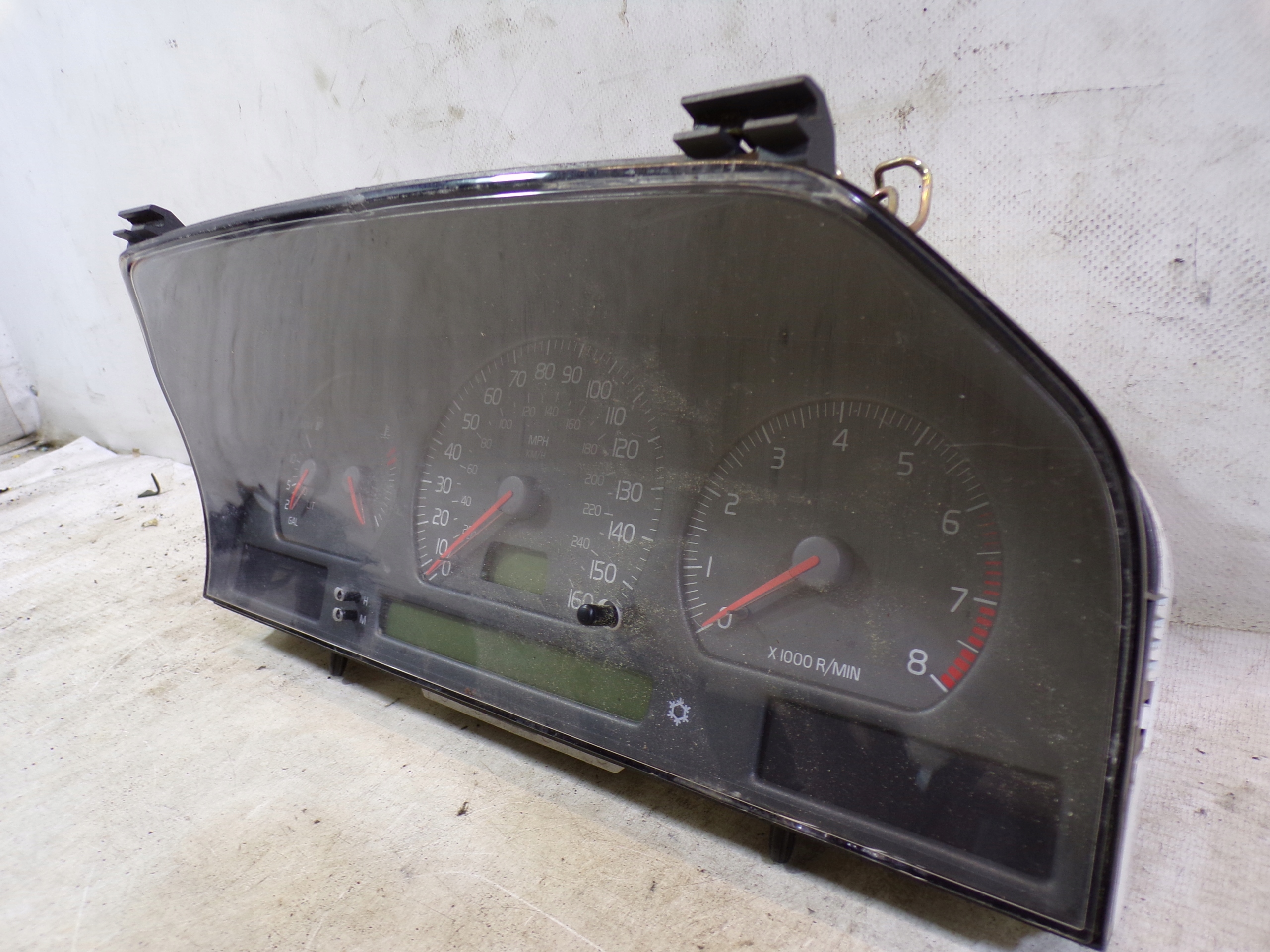 dials dials VOLVO C70 9472528