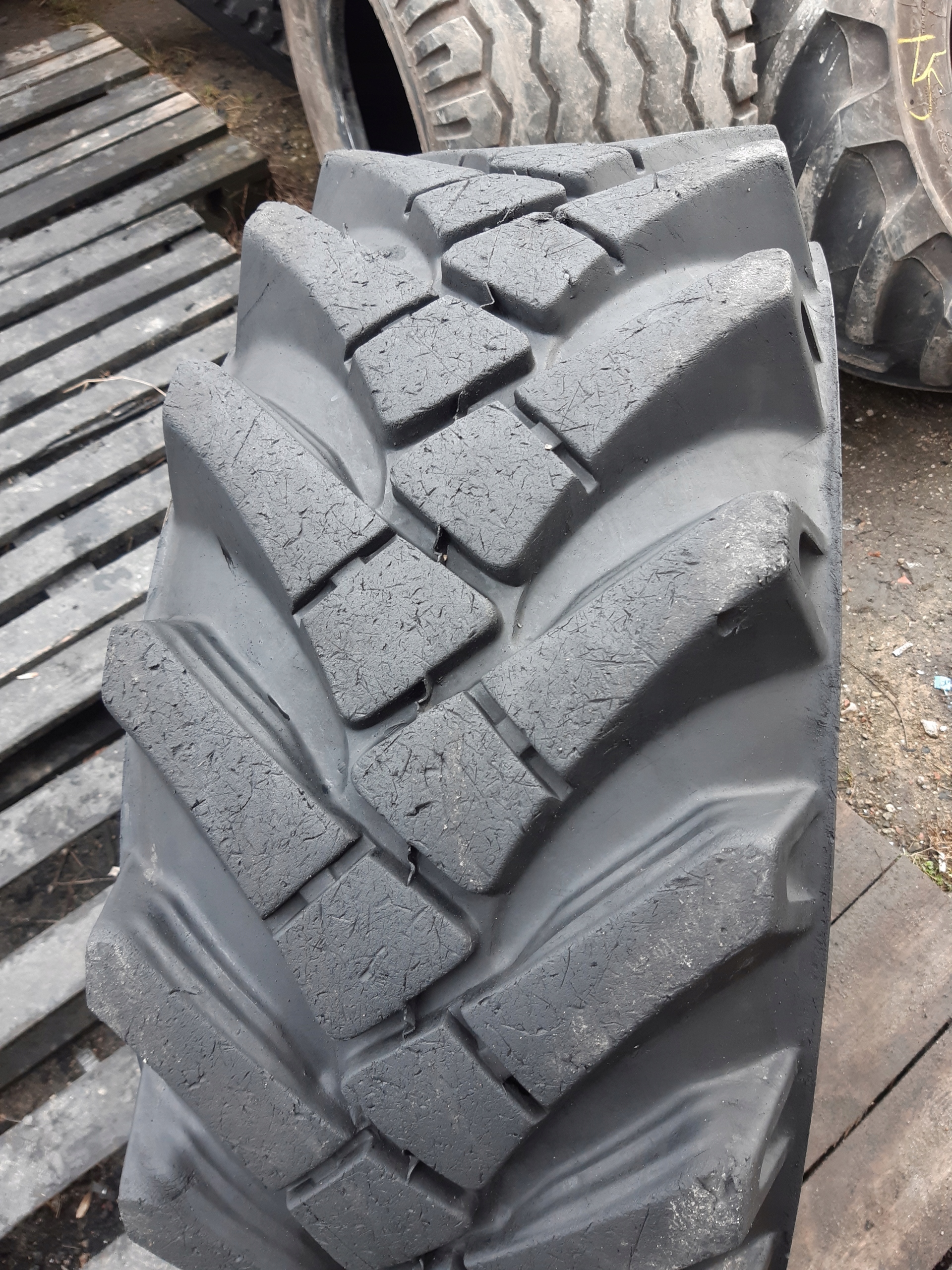 12.5-18 Camso MPT opona Szerokość opony 12.50