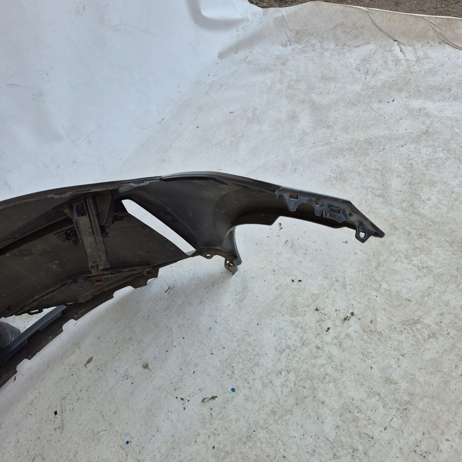 SKODA ENYAQ IV 20-> bumper front front washer PDC