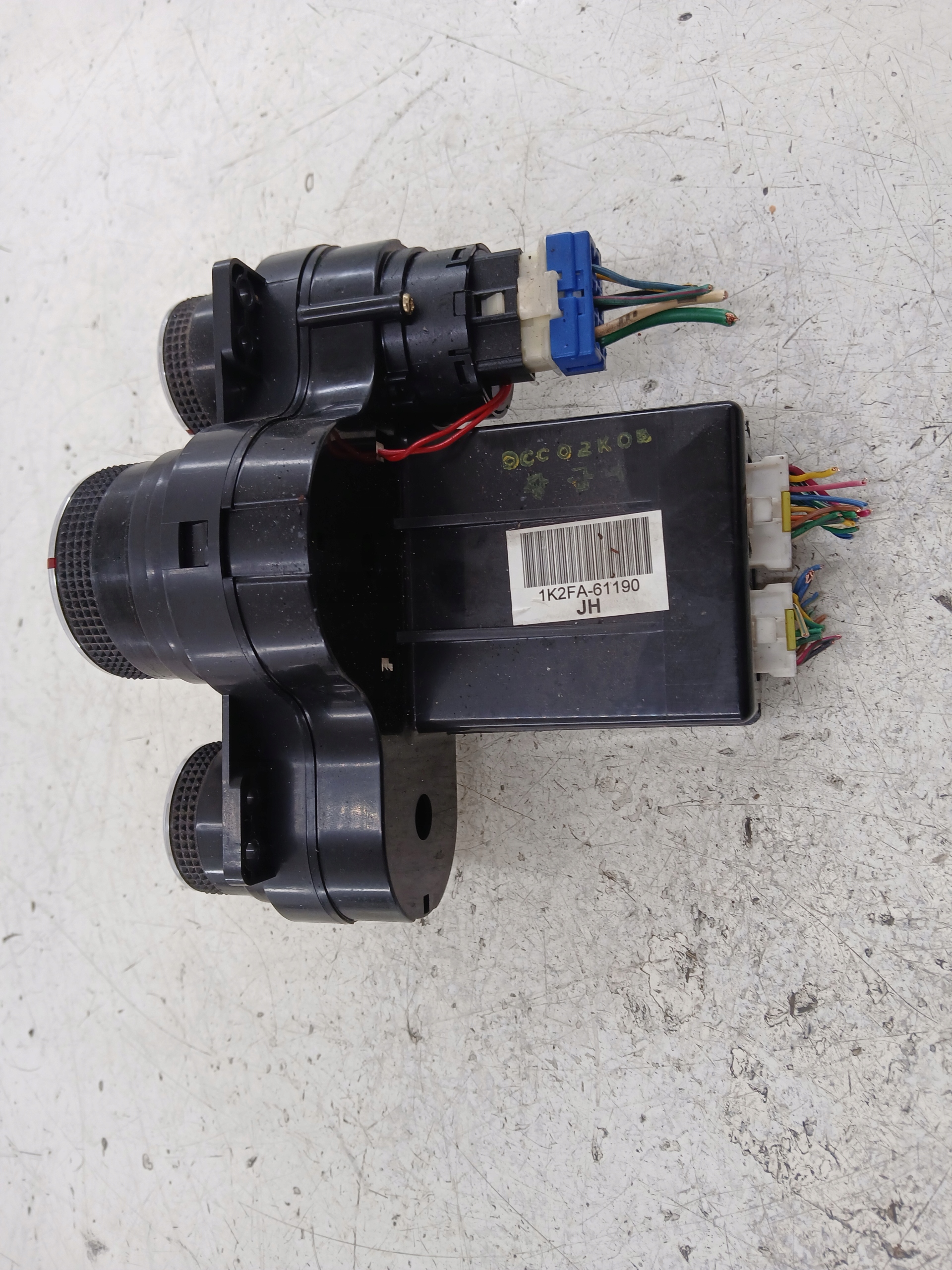 KIA CARENS II Unite commande clima Bouches buses 1K2FA-61190