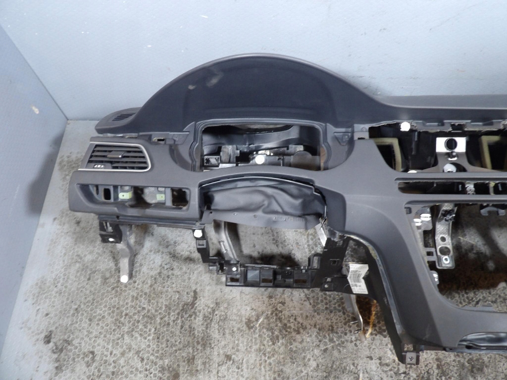 PEUGEOT 508 and LIFT dashboard cockpit console airbag