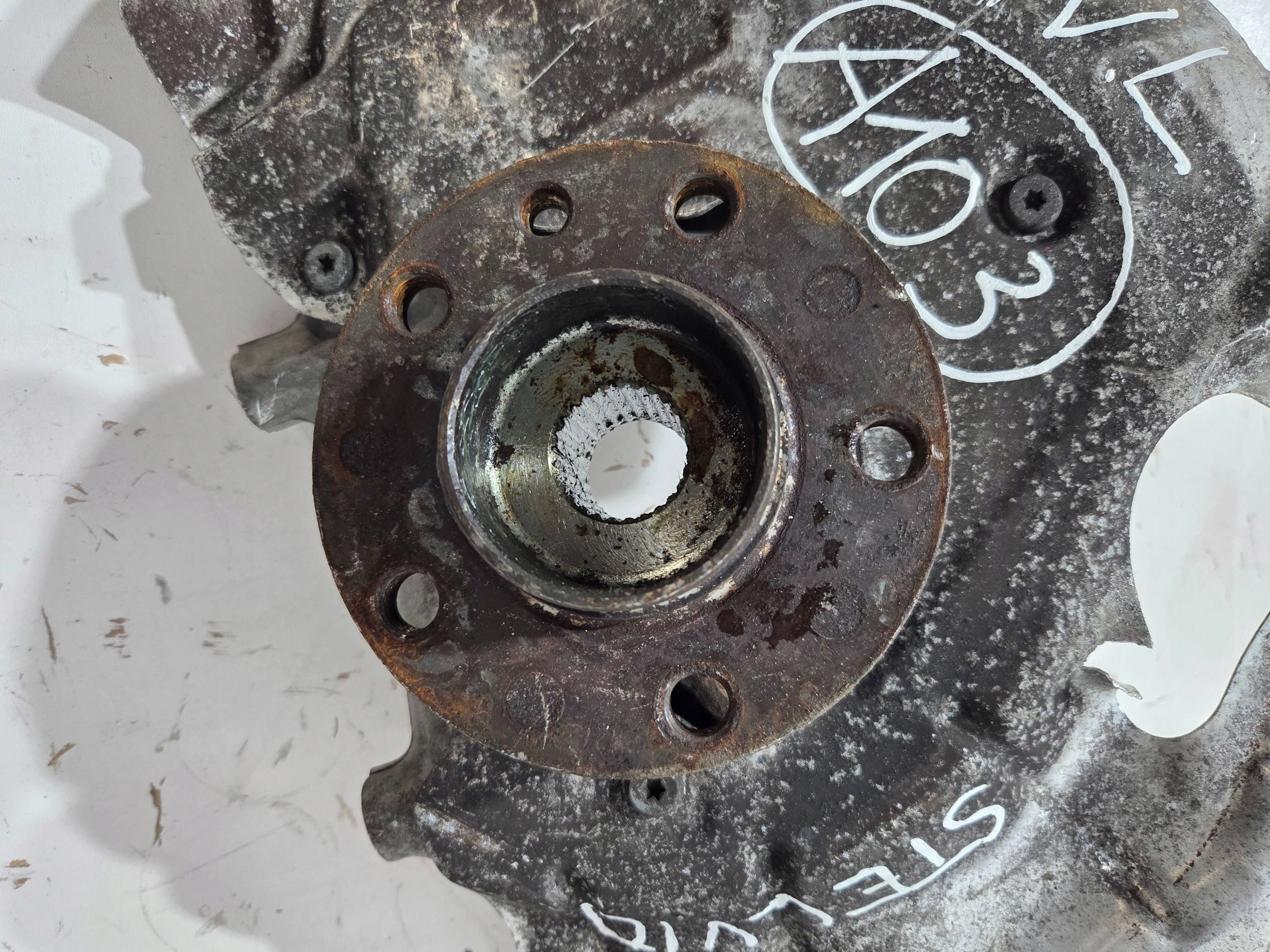 Alfa Romeo Stelvio swing front left 554551 (A103)