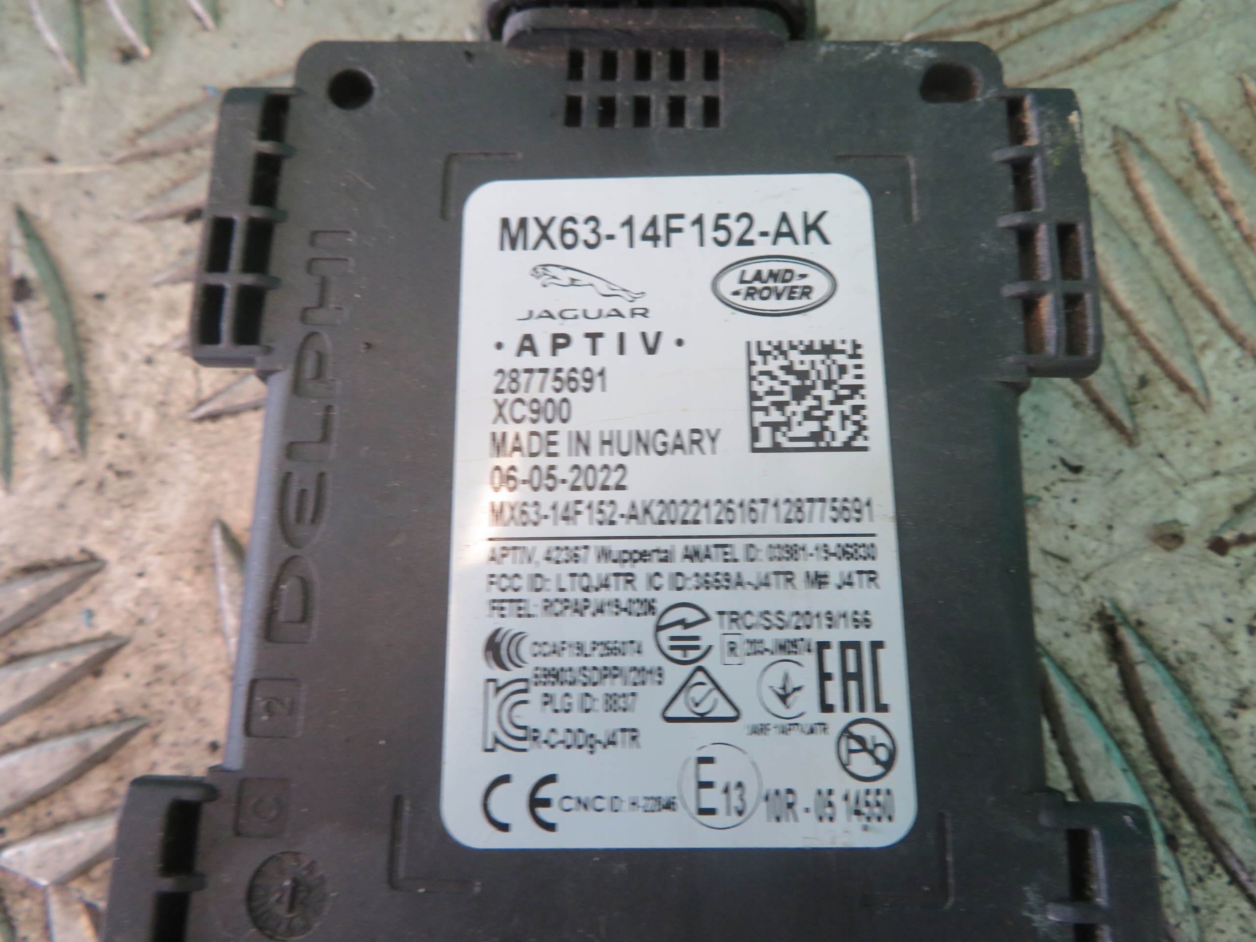 Sensor RADAR MARTWEGO POLA RANGE ROVER LAND ROVER VELAR L560 3.0 22R