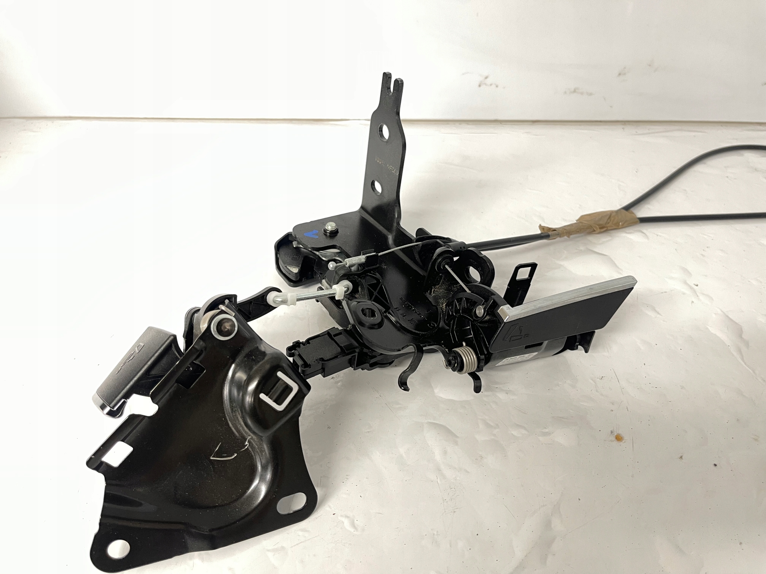 lock handle KANAPY rear part Mercedes W212 A2129209500