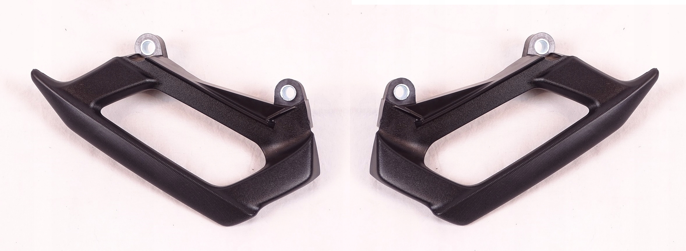 42P2474A0100 - YAMAHA FZ8 FAZER ПАССАЖИРСКАЯ РУЧКА