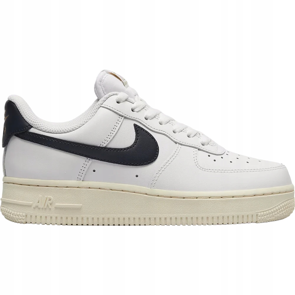 Sportovní obuv Nike Air Force 1 07 Flyease vel. 39