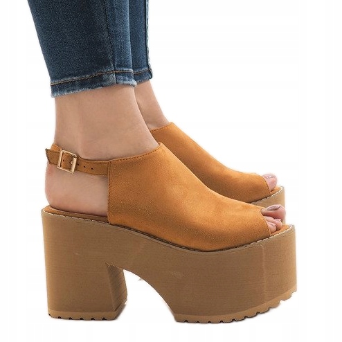 

Camel sandały na masywnym klocku B8290 r.38