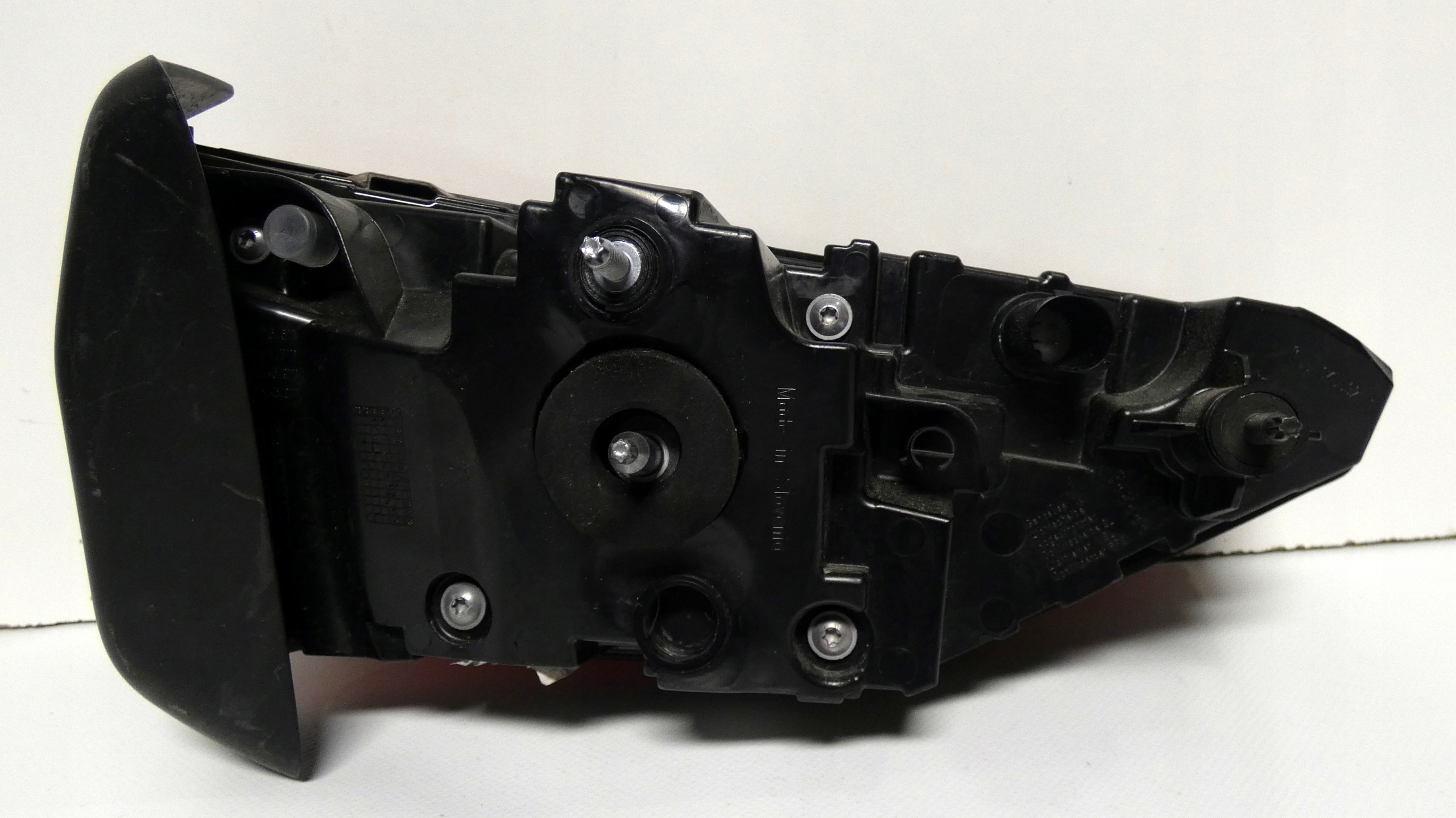 AUDI A6 C8 sedan 4K5945076 4K5945075 2018- lights rear. rear part LED