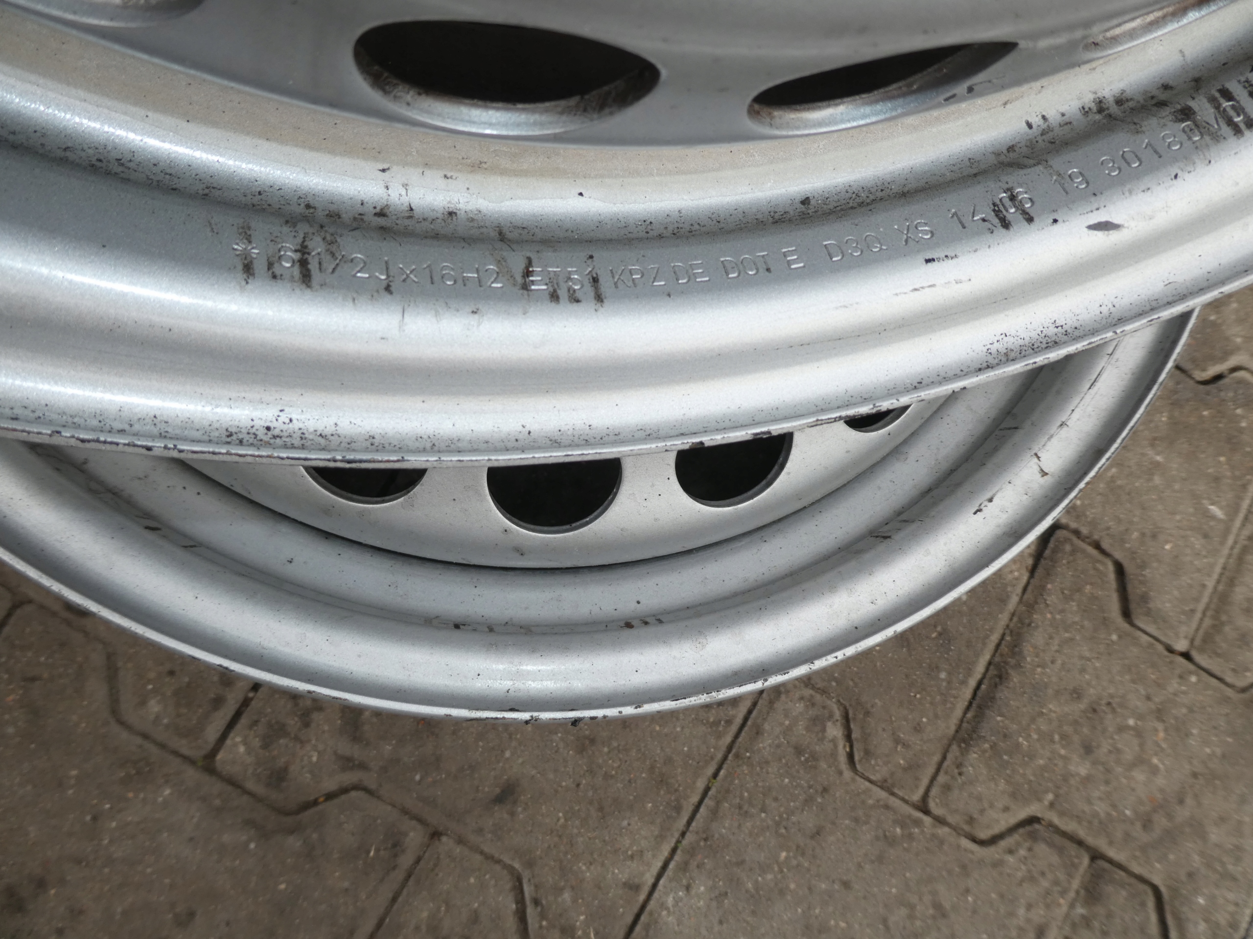 VW T5 T6 CERCHI FERRO 7E0601027 16CALI ET51