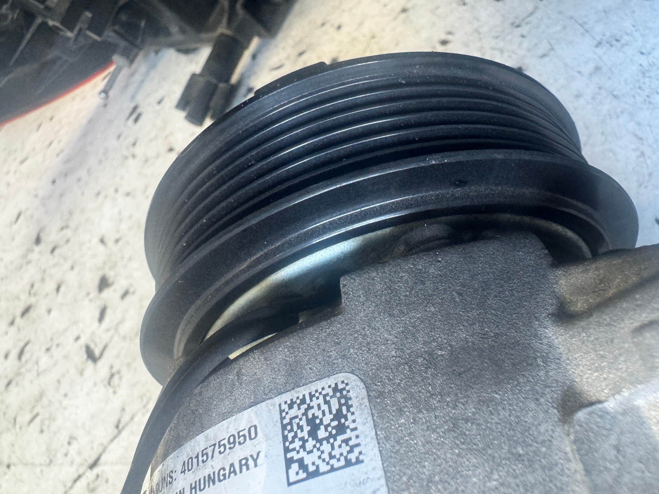OPEL ZAFIRA C compressor; air conditioning compressor 2.0 CDTI 13414018 SPRAWNA