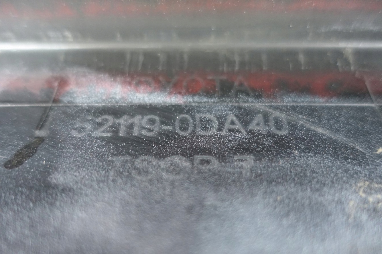 nárazník předek přední TOYOTA YARIS III LIFT 2017