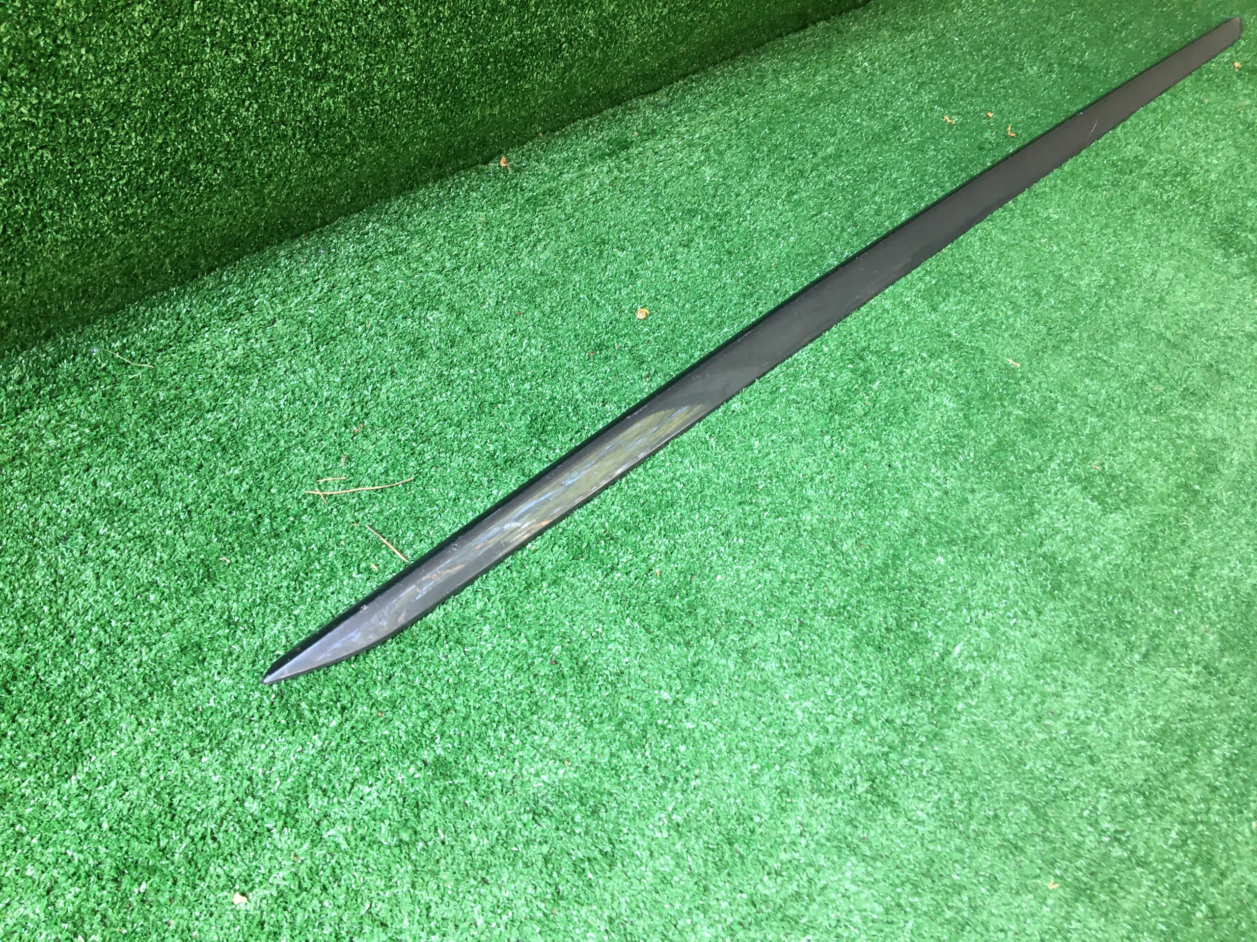 Audi A4 8W moulding right S Line 8W0853932