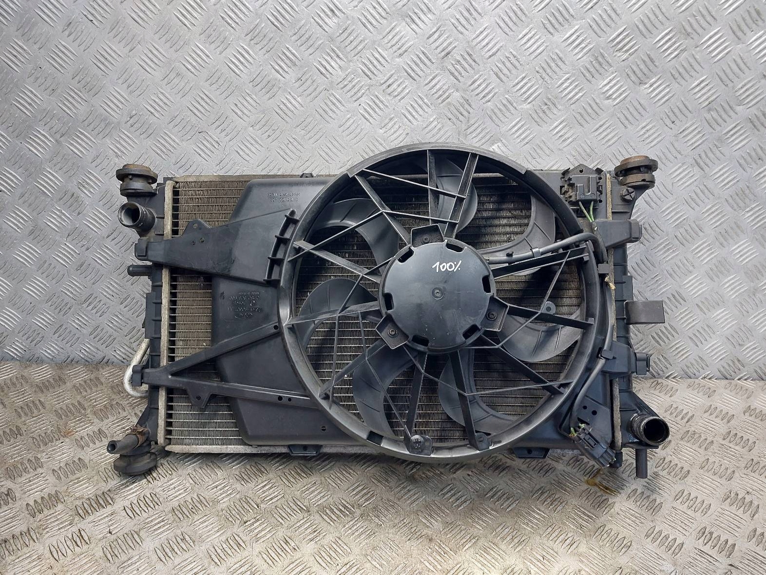 XS4H8C342DC YS4H19710CA - КУЛЕРИ В КОМПЛЕКТІ + ВЕНТИЛЯТОРИ FOCUS MK1 1.8 TDCI