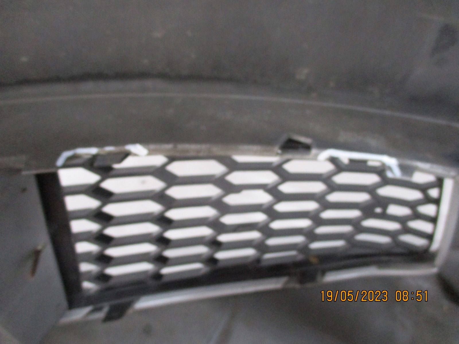 STOSSSTANGE AUDI A4 8K0 08R VORNE