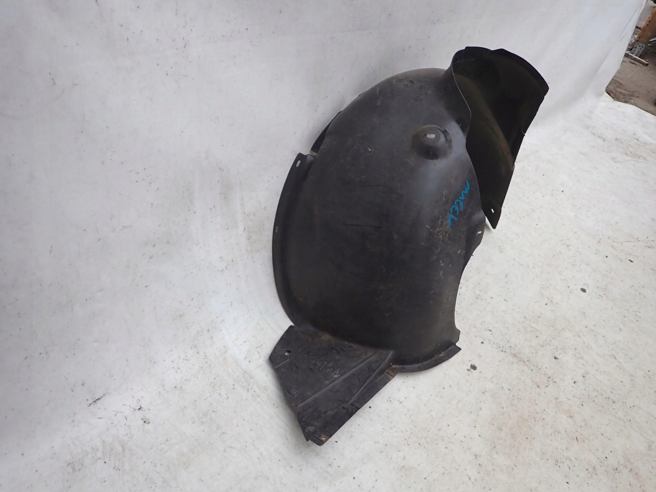 VW FOX 5Z0 05- mudguard right front front