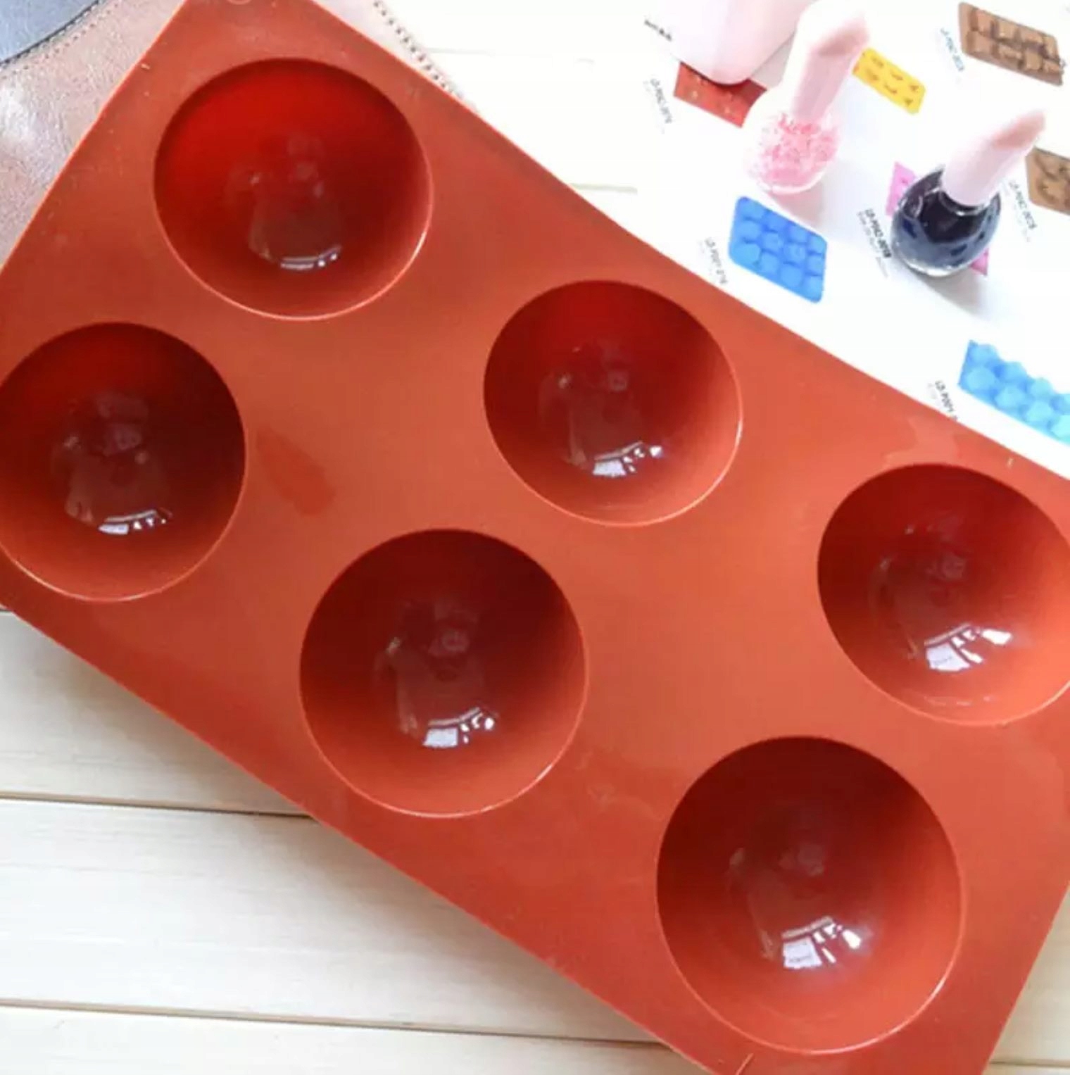 ZESTAW FORMY SILIKONOWE PÓŁKULE KULE DO PIECZENIA Rodzaj szczotka