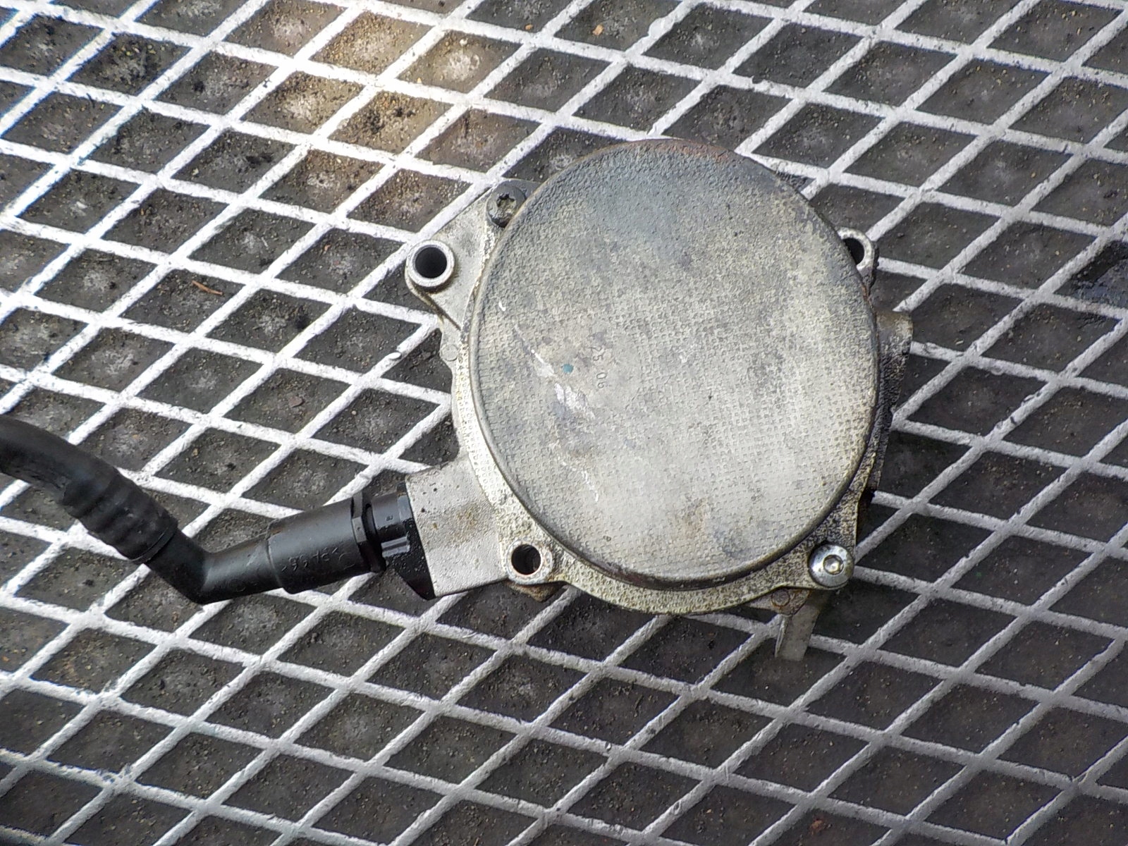 AUDI A3 1.8 TFSI SKODA Pompa VACUM 06H145100S