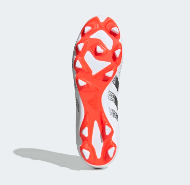 BUTY KORKI ADIDAS PREDATOR FREAK.4 FxG LANKI EAN (GTIN) 4062064830746