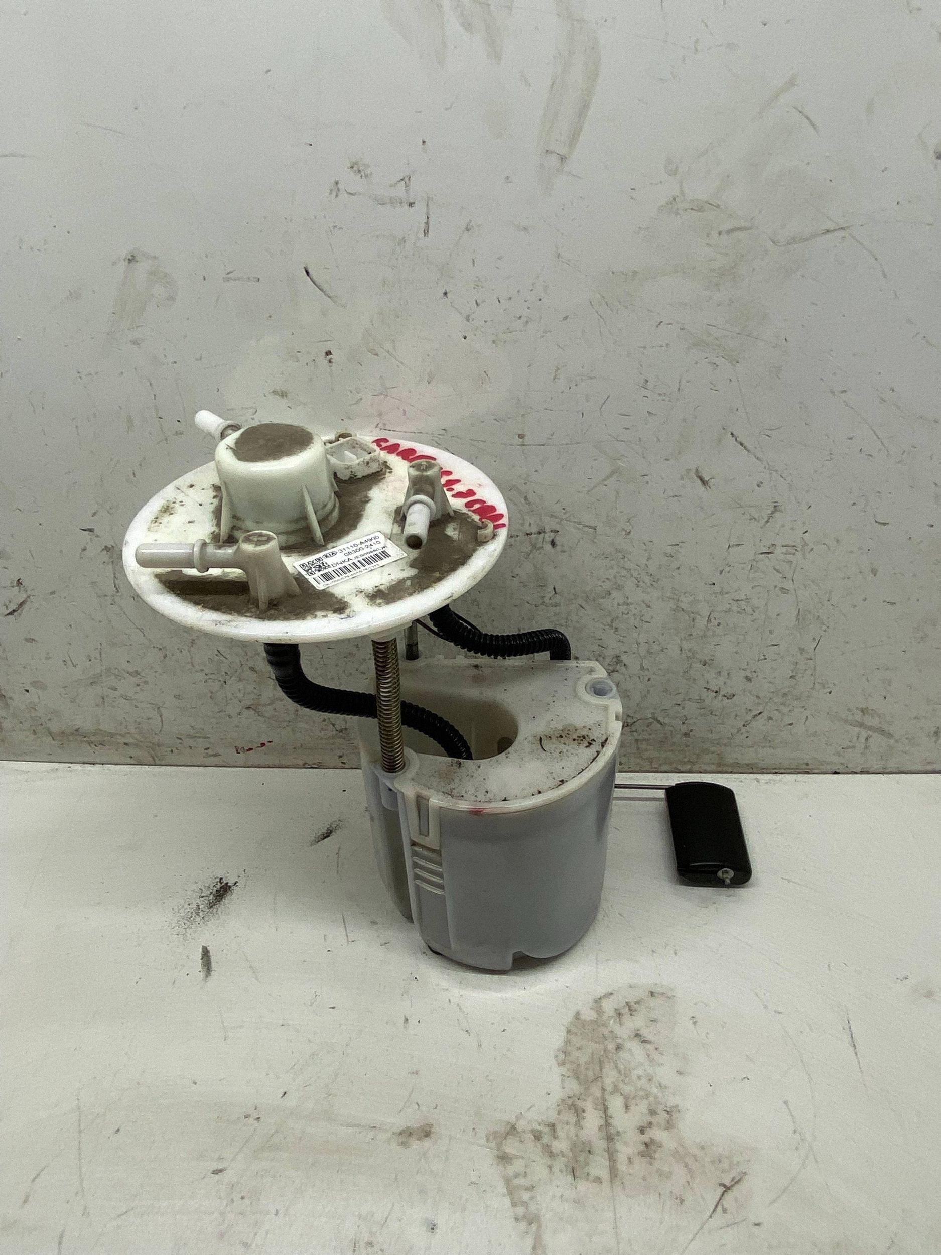 feed pump float KIA CARENS IV 1.7 CRDI 31110A4900
