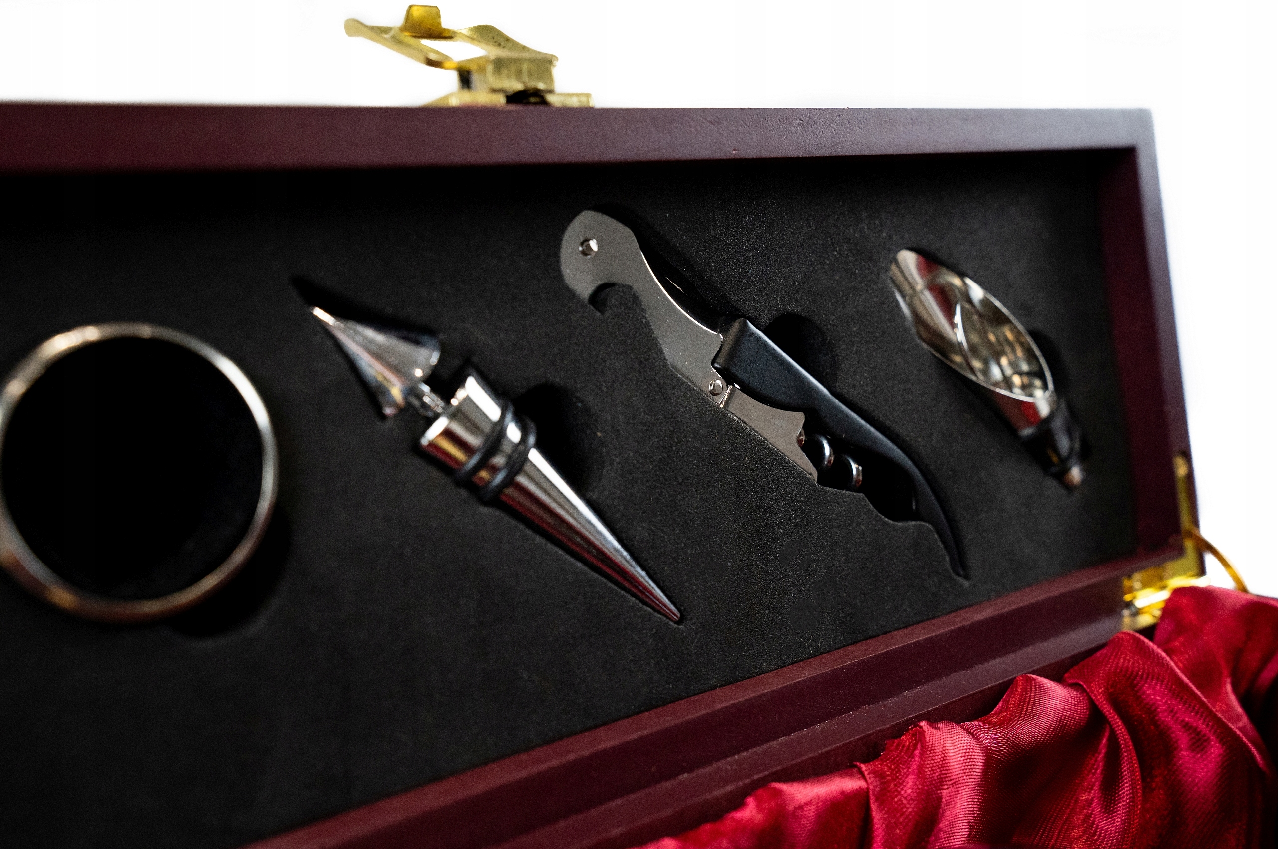 Zestaw na wino Skrzynka z akcesoriami Korkociąg K2 Producent Blue Collection