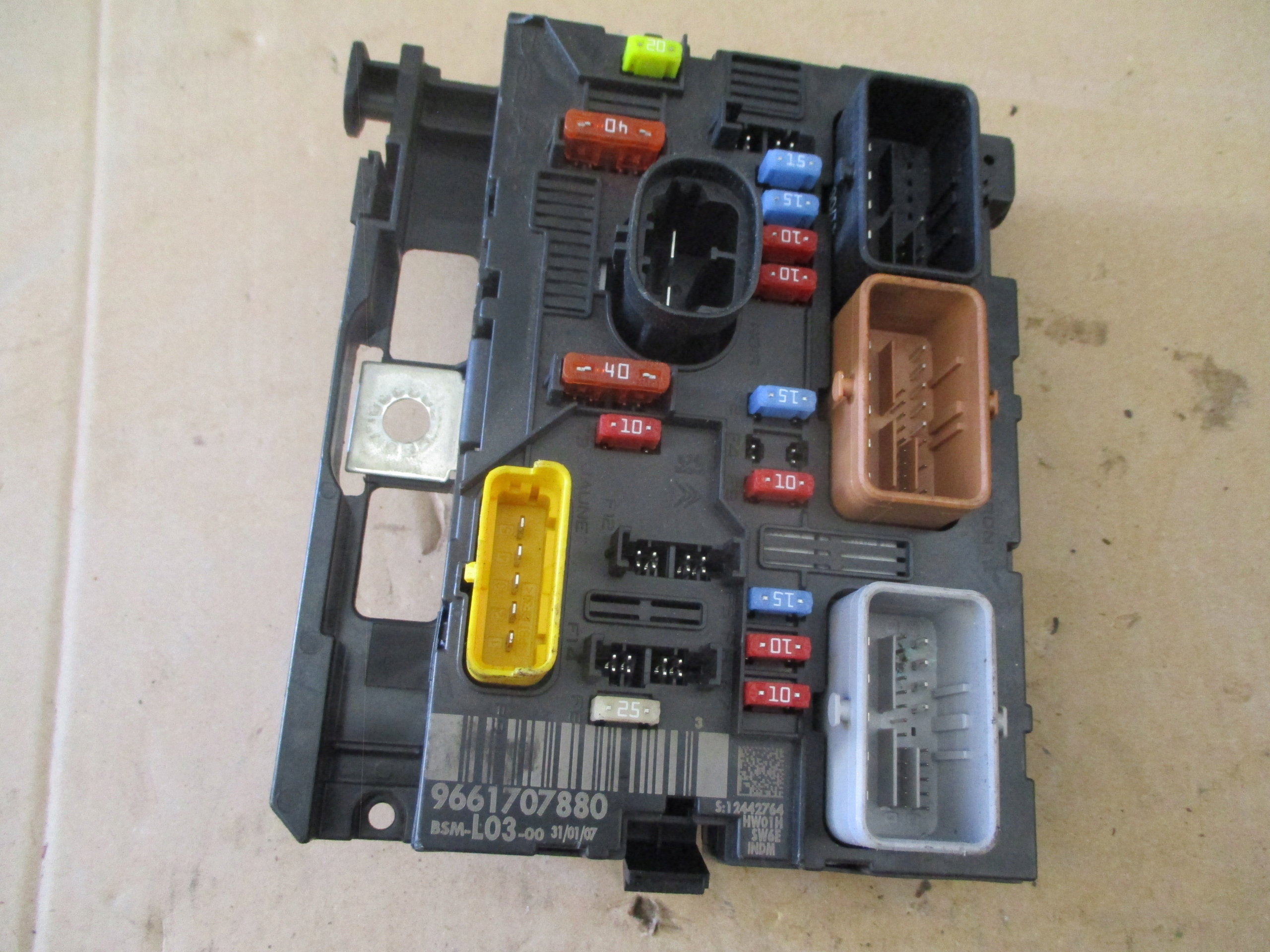 PEUGEOT CITROEN MODUŁ BSM L03 9661707880