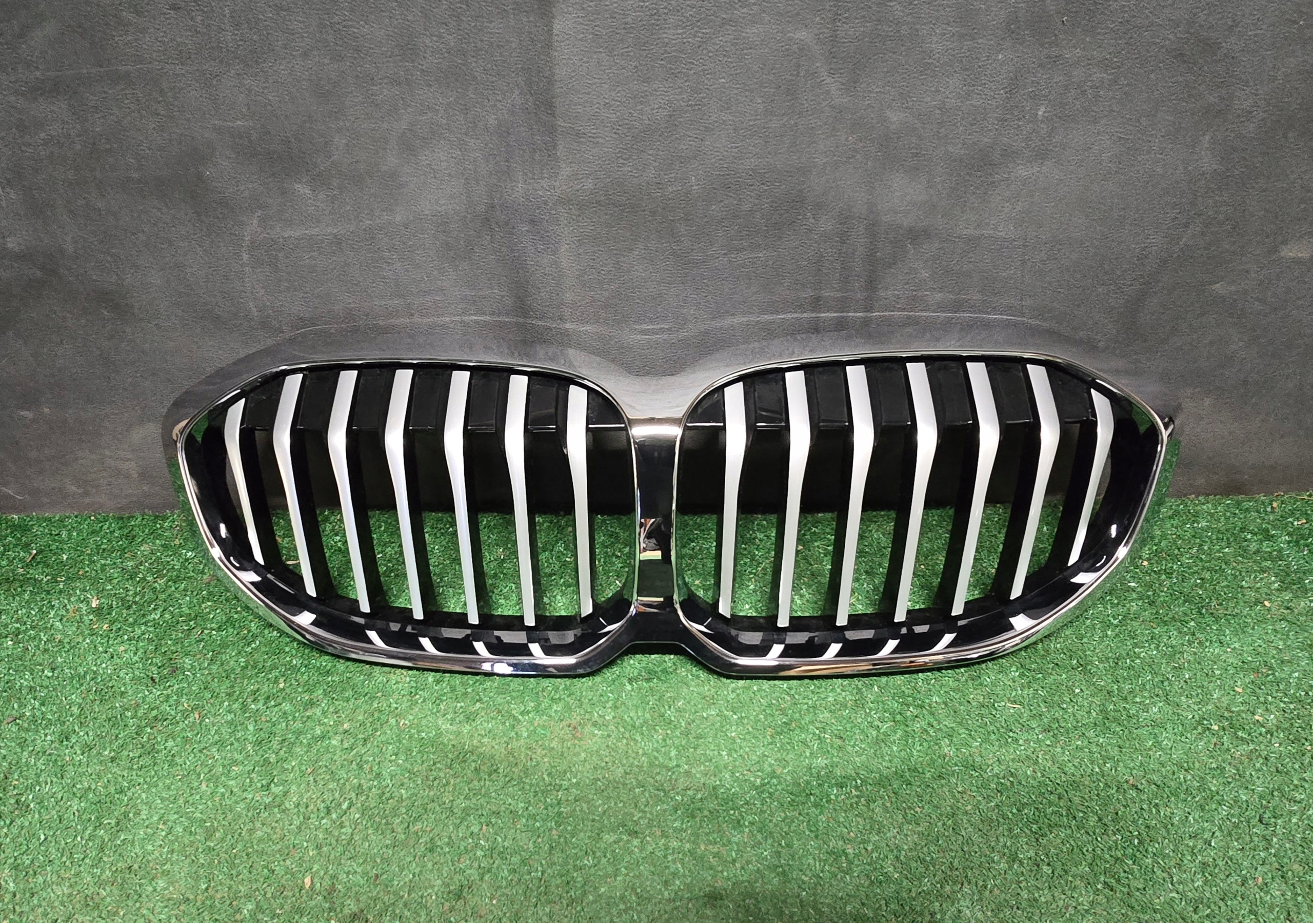 BMW 1 F40 Kühlergrill FRONTGRILL Kühlergitter - Thumbnail 1