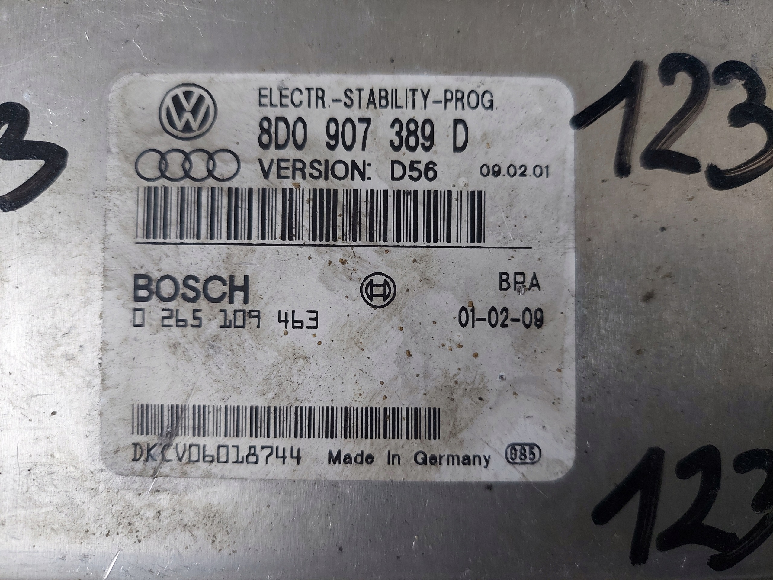 A6 C5 2.5 TDI 8D907389D unité de commande électronique uce boîte de vitesses